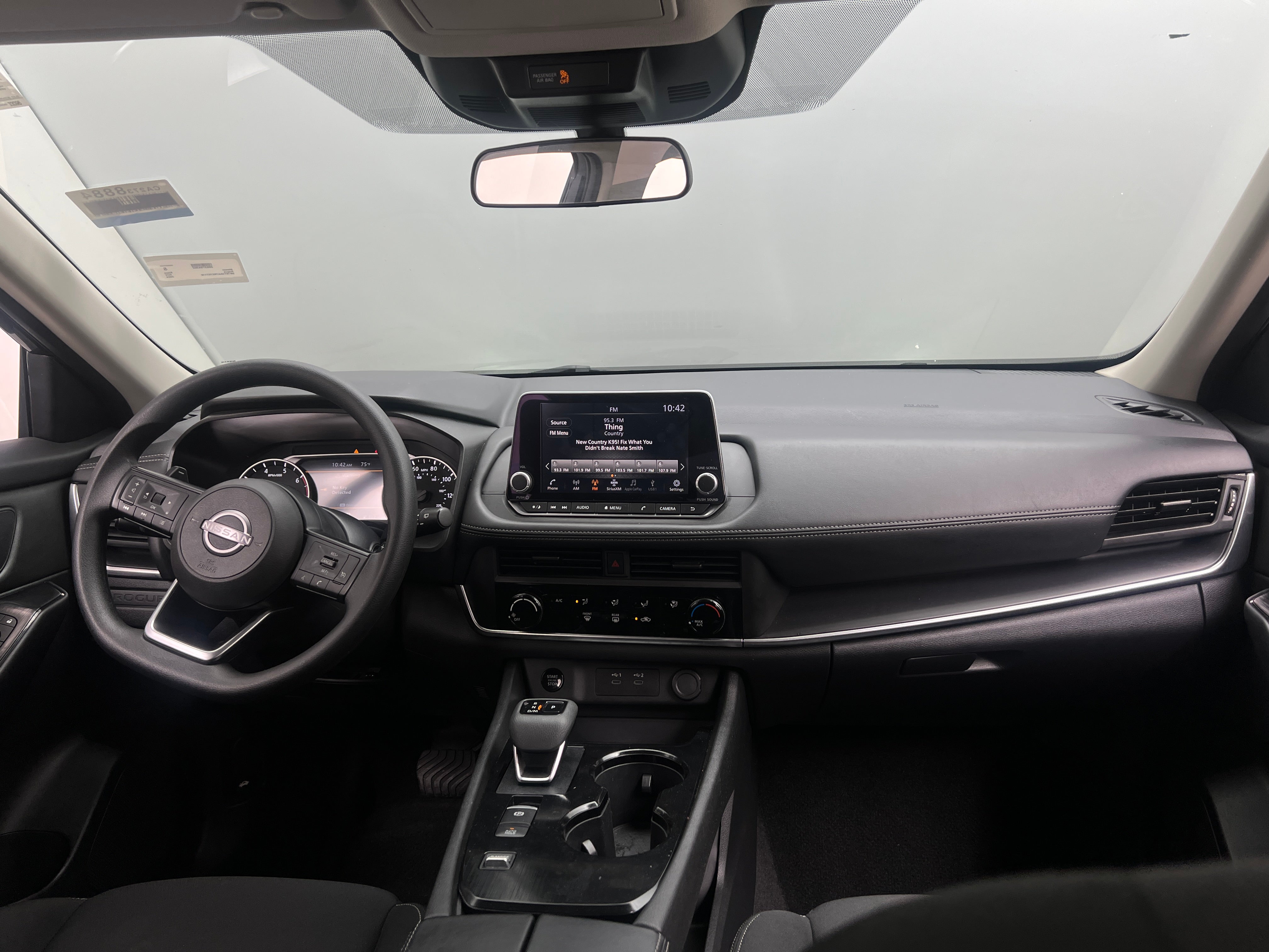 2024 Nissan Rogue S 3