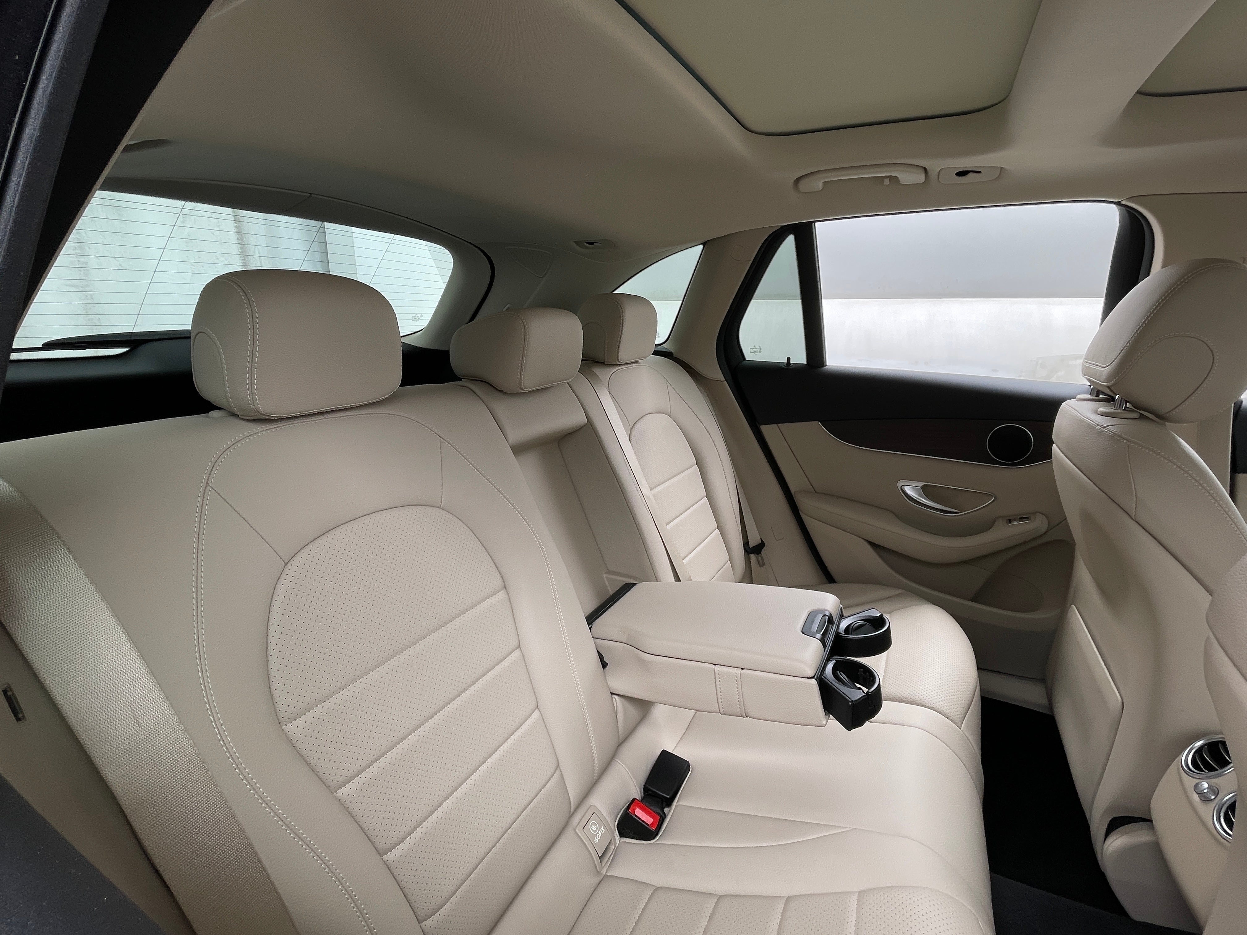 2020 Mercedes-Benz GLC 300 5