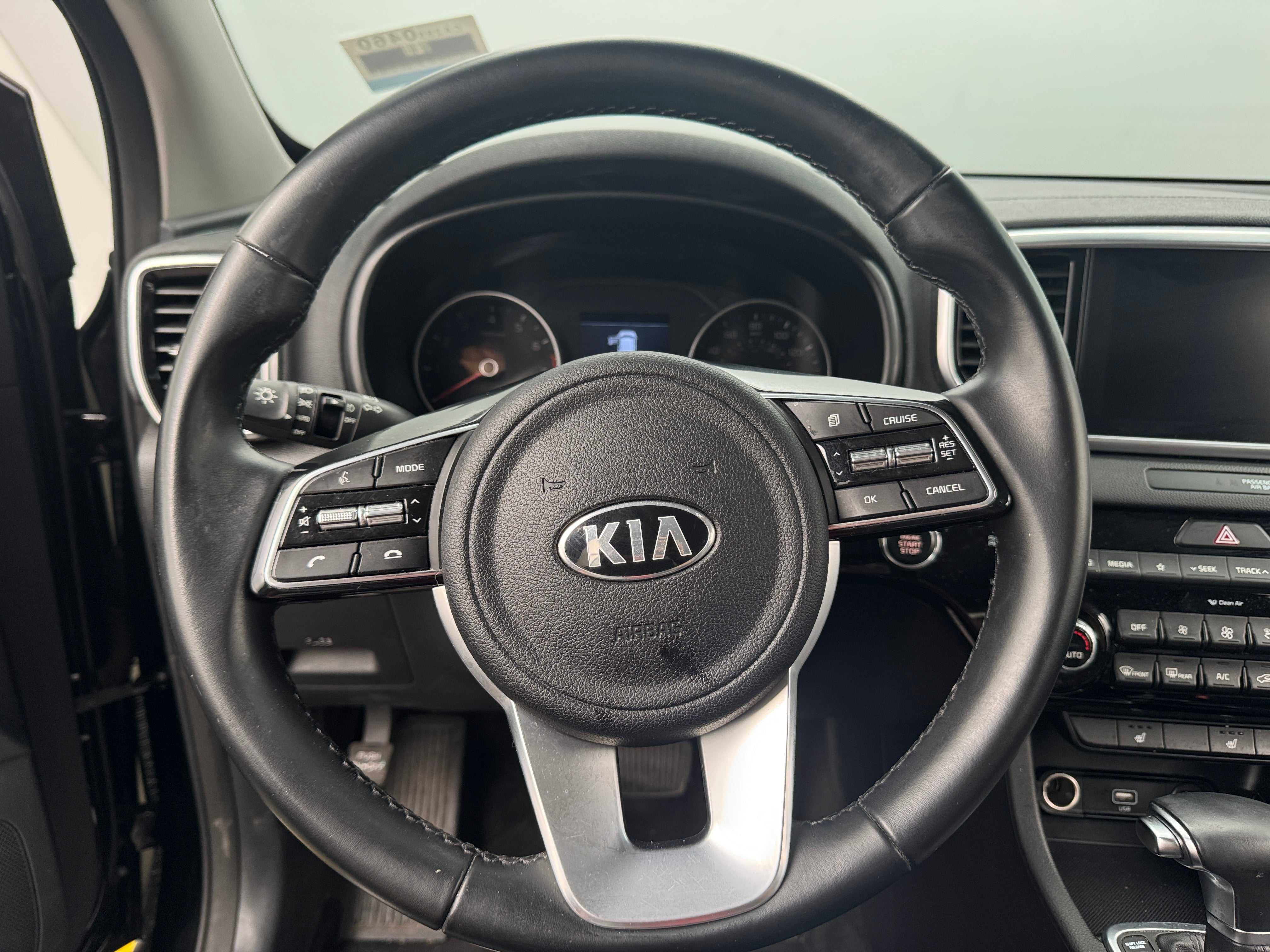 Thumbnail: 2022 Kia Sportage - 4