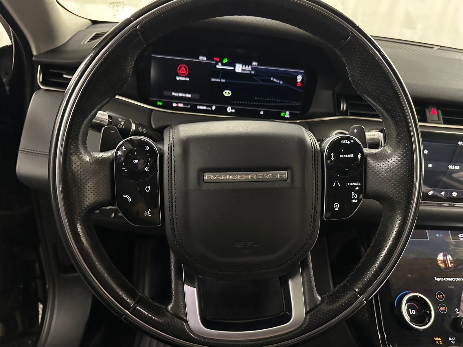 Thumbnail: 2020 Land Rover Range Rover Evoque - 4