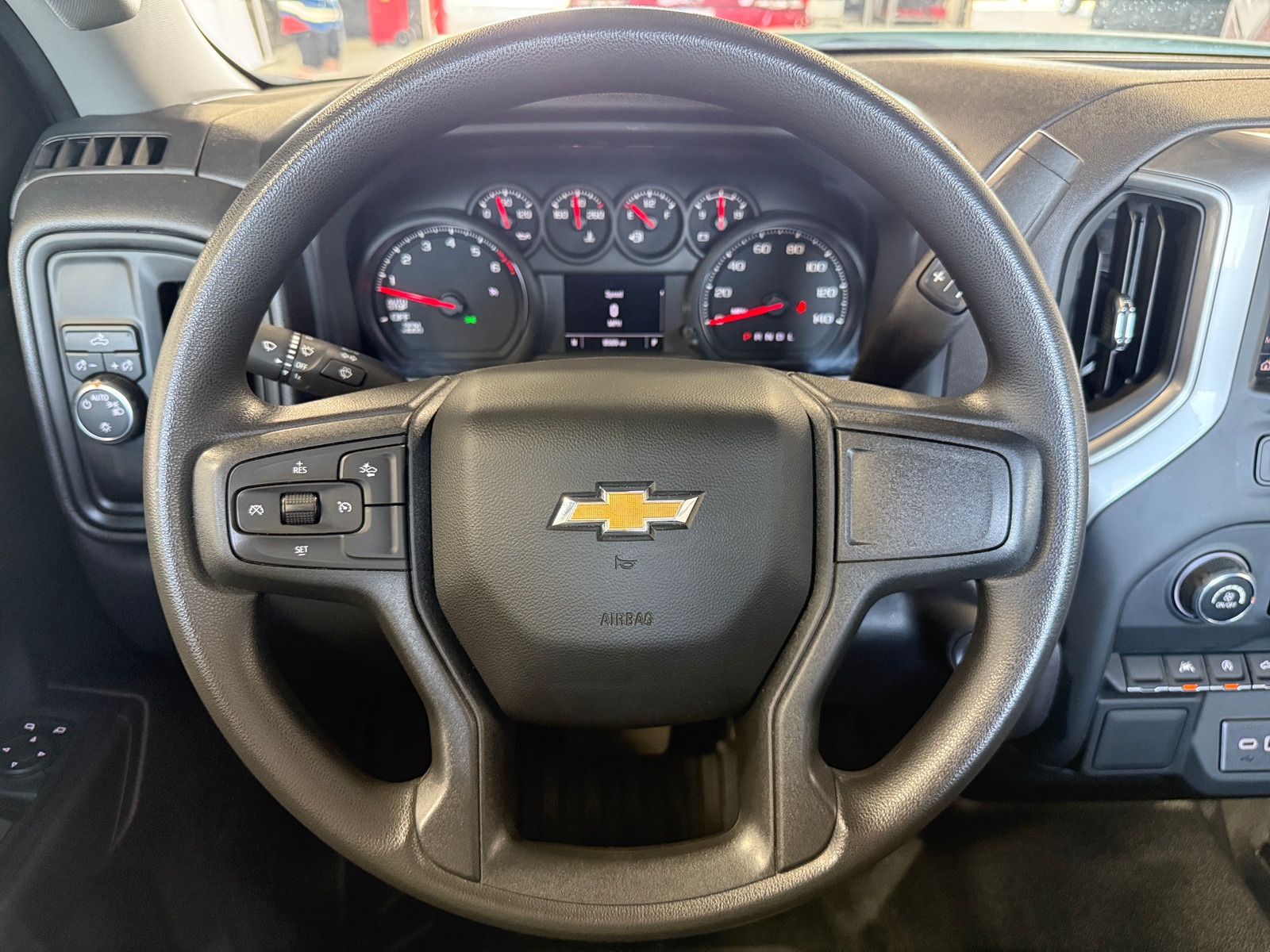 Thumbnail: 2024 Chevrolet Silverado 1500 - 4