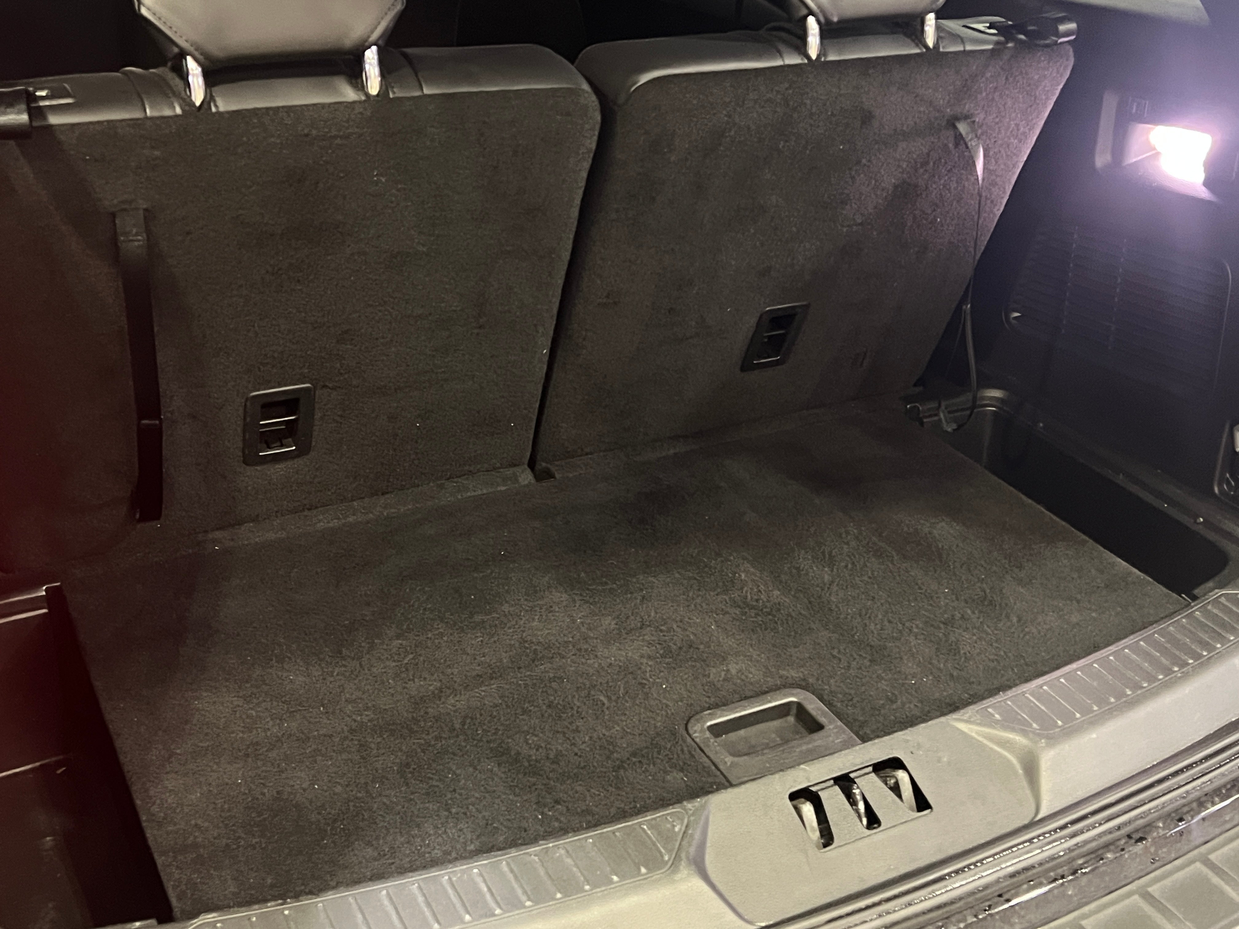 2023 Ford Explorer XLT 7