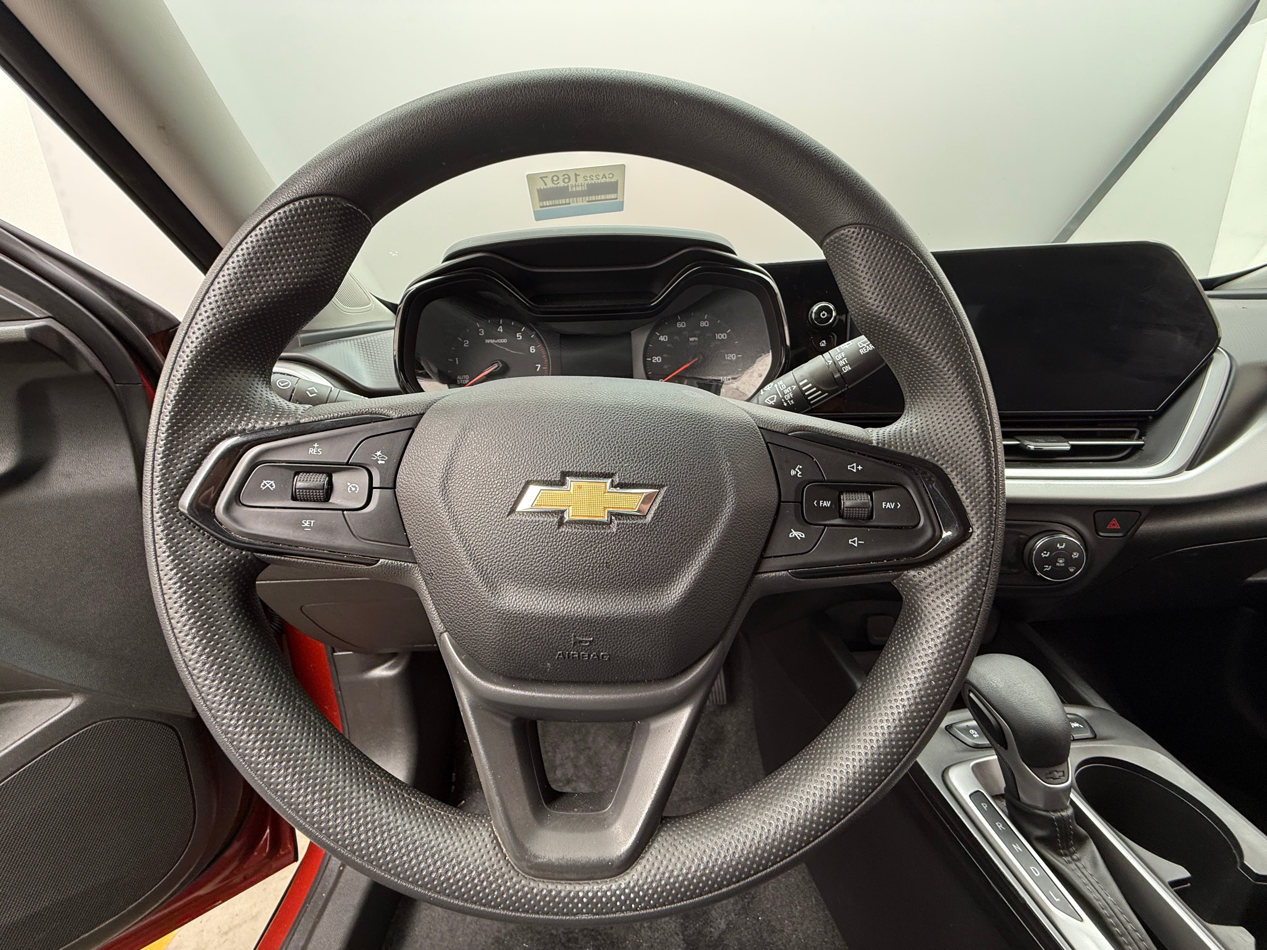 2024 Chevrolet Trax LS 5