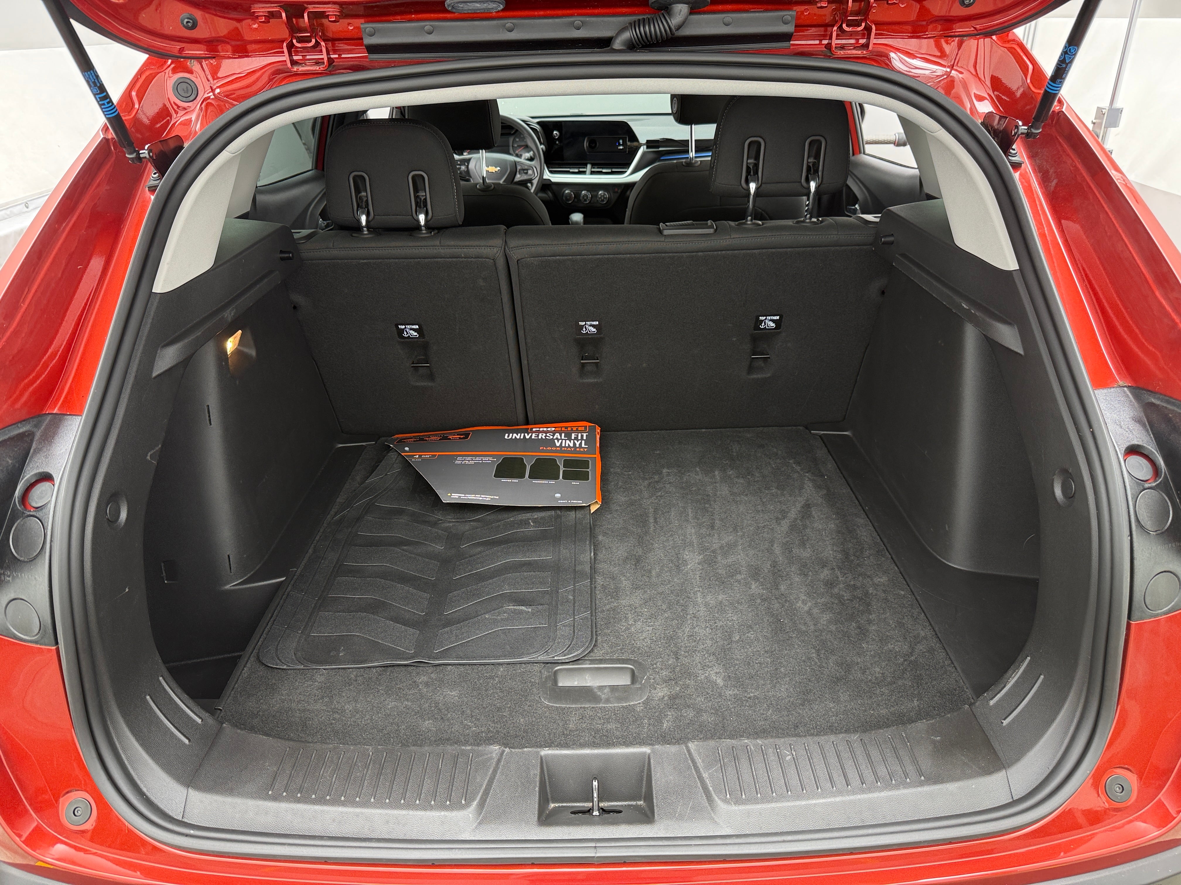 2024 Chevrolet Trax LS 7