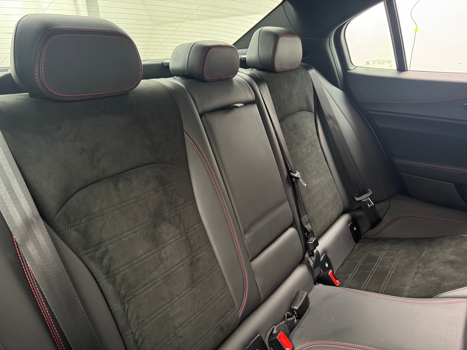 Thumbnail: 2019 Alfa Romeo Giulia - 5