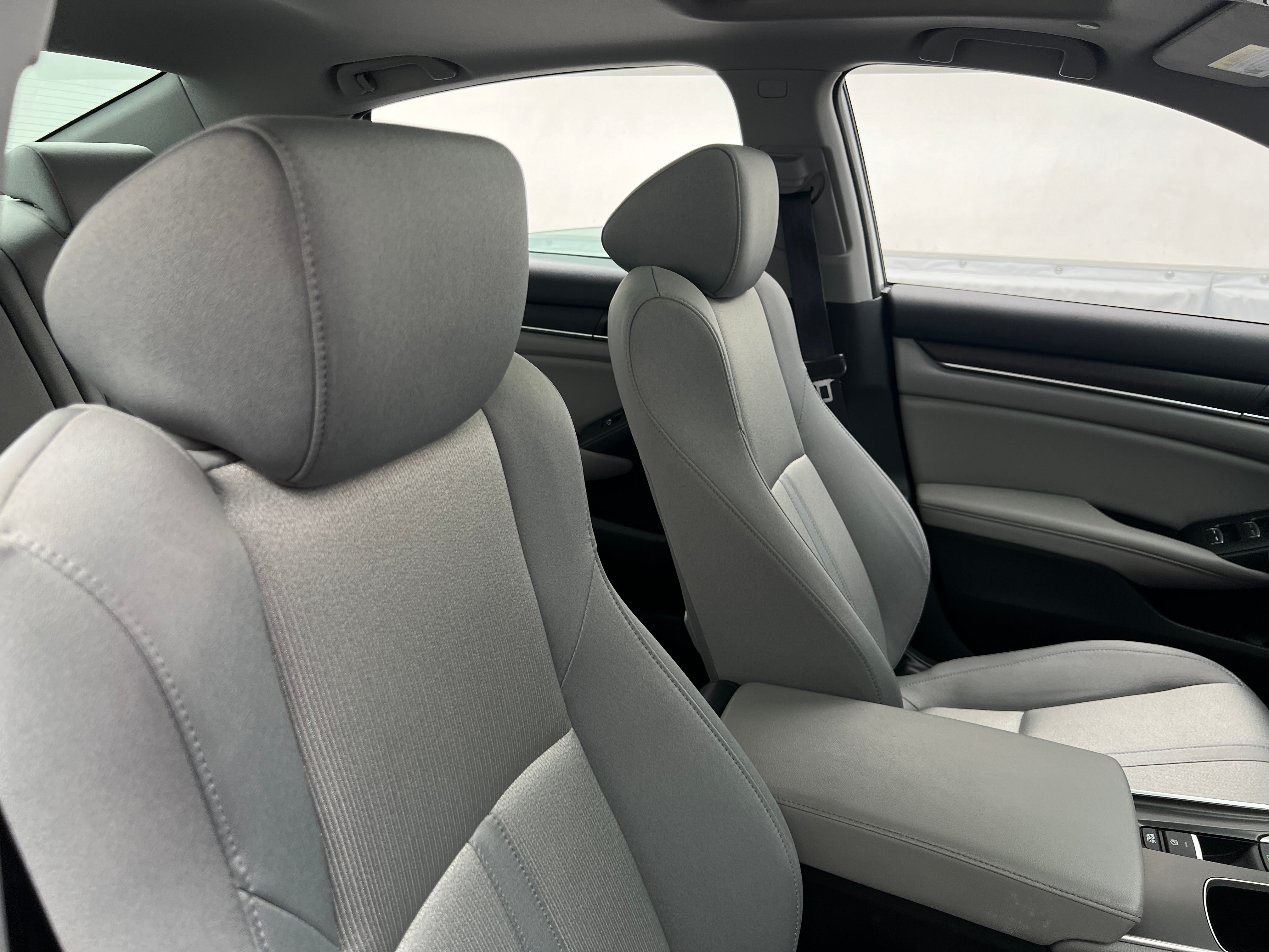 2020 Honda Accord EX 2