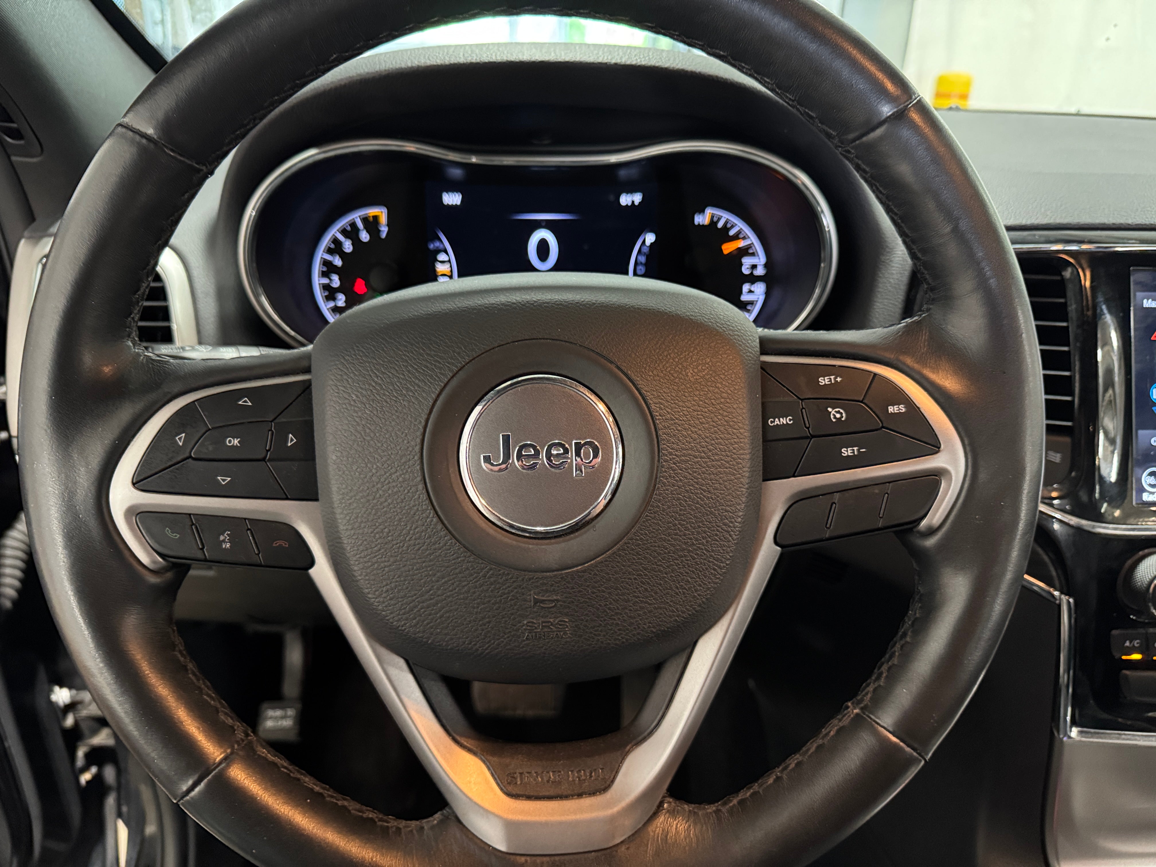 2019 Jeep Grand Cherokee Limited Edition 4