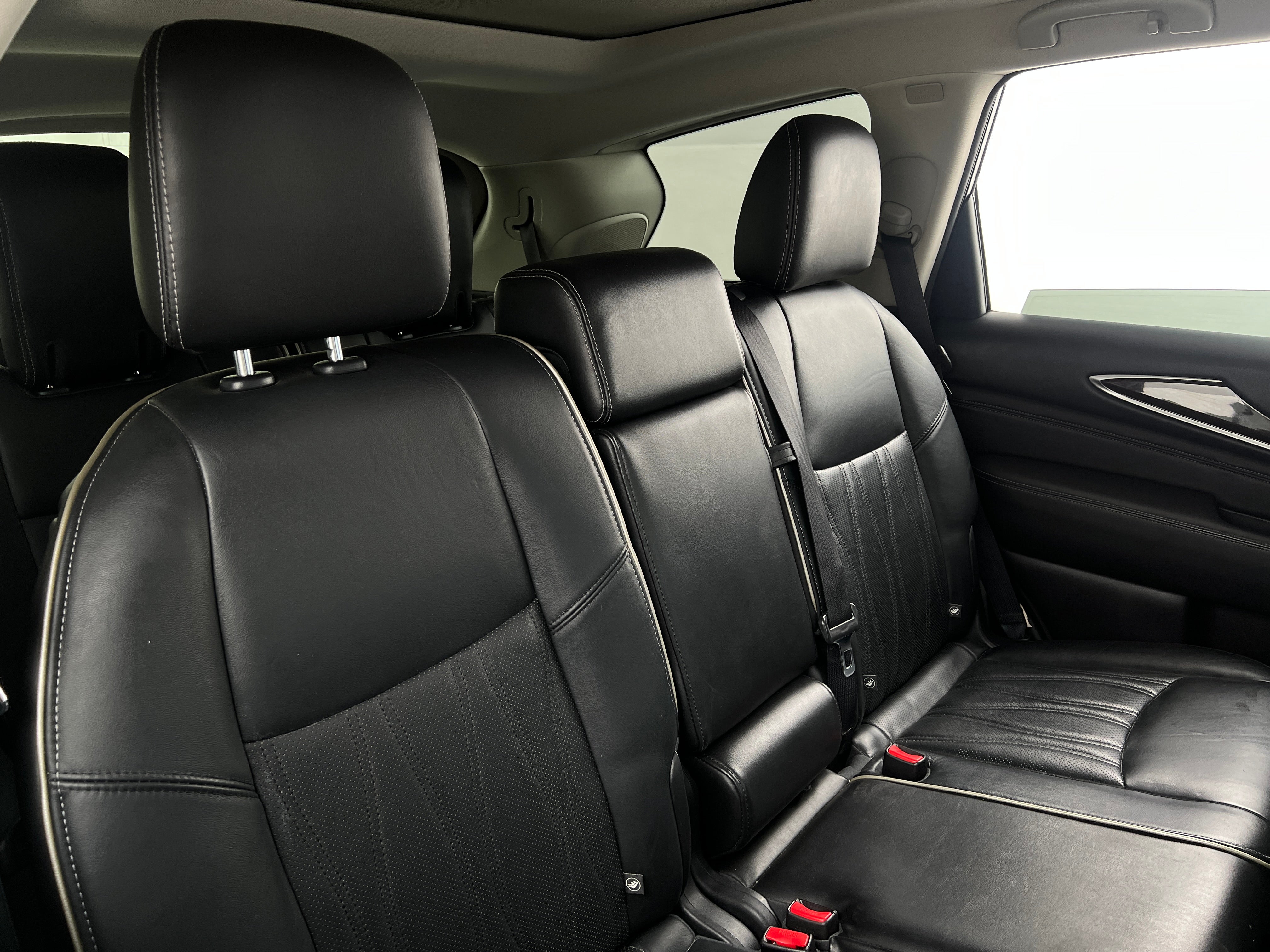 2016 INFINITI QX60  5