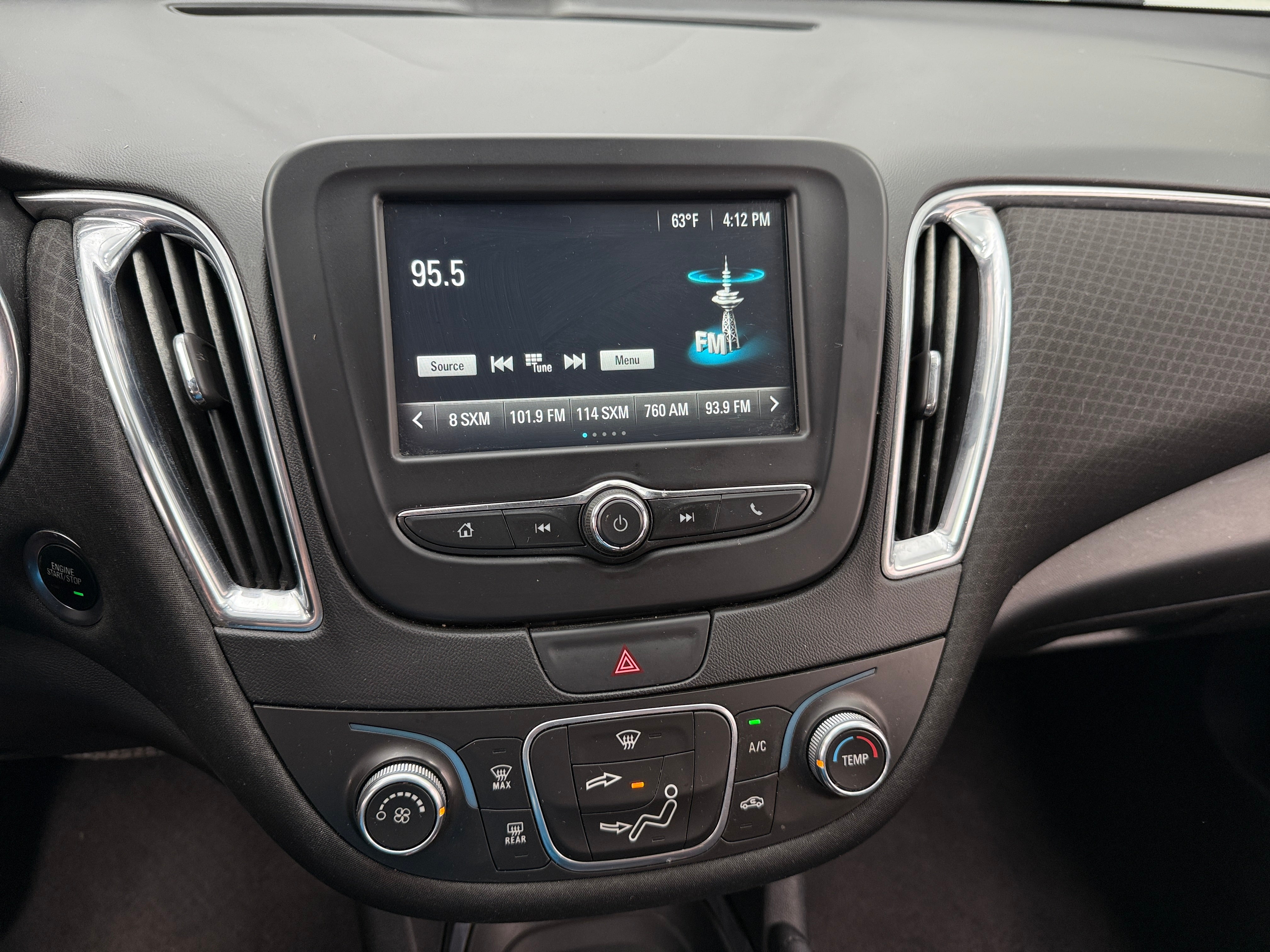 2018 Chevrolet Malibu LT 3