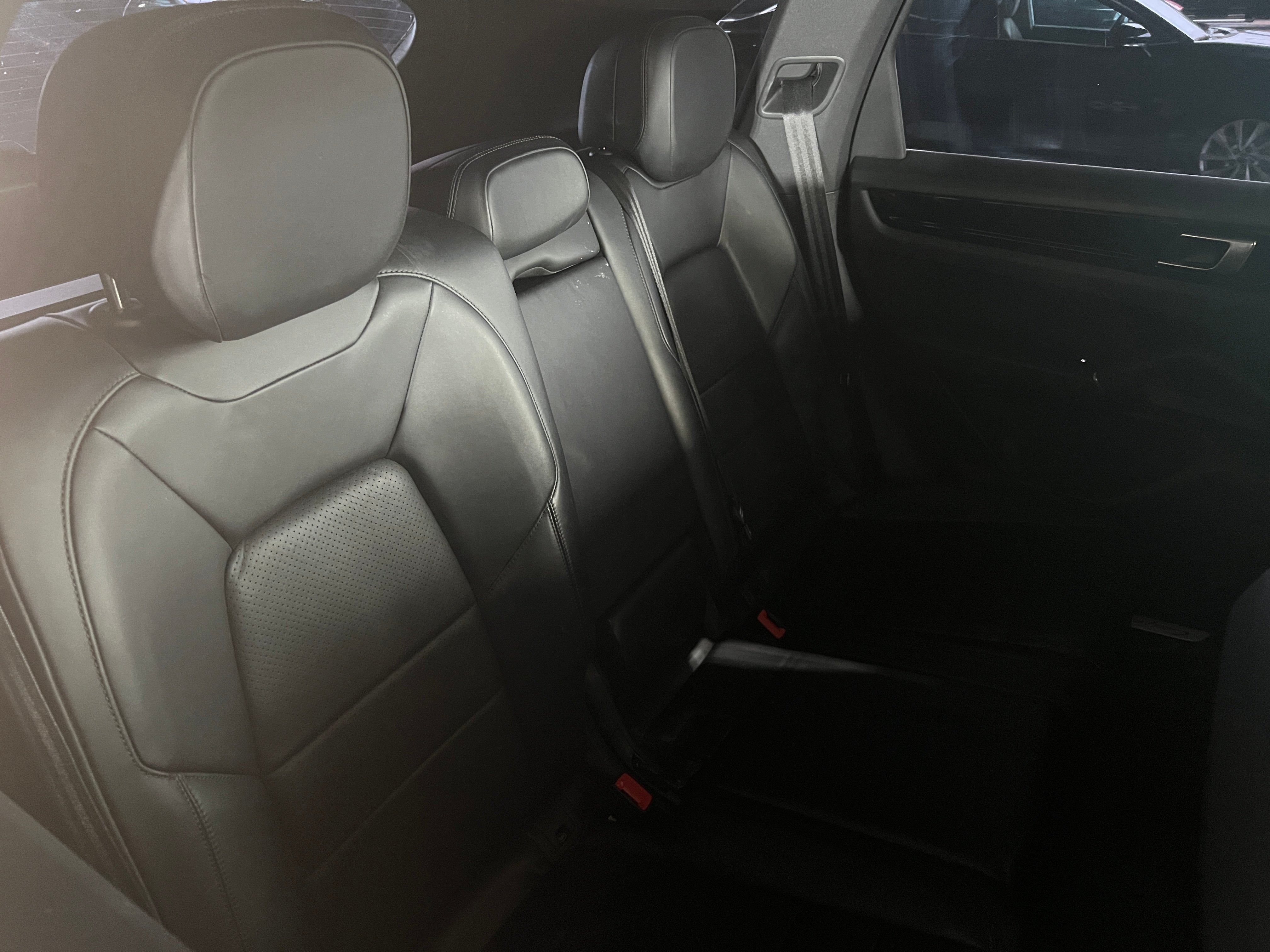 2019 Porsche Cayenne Base 5