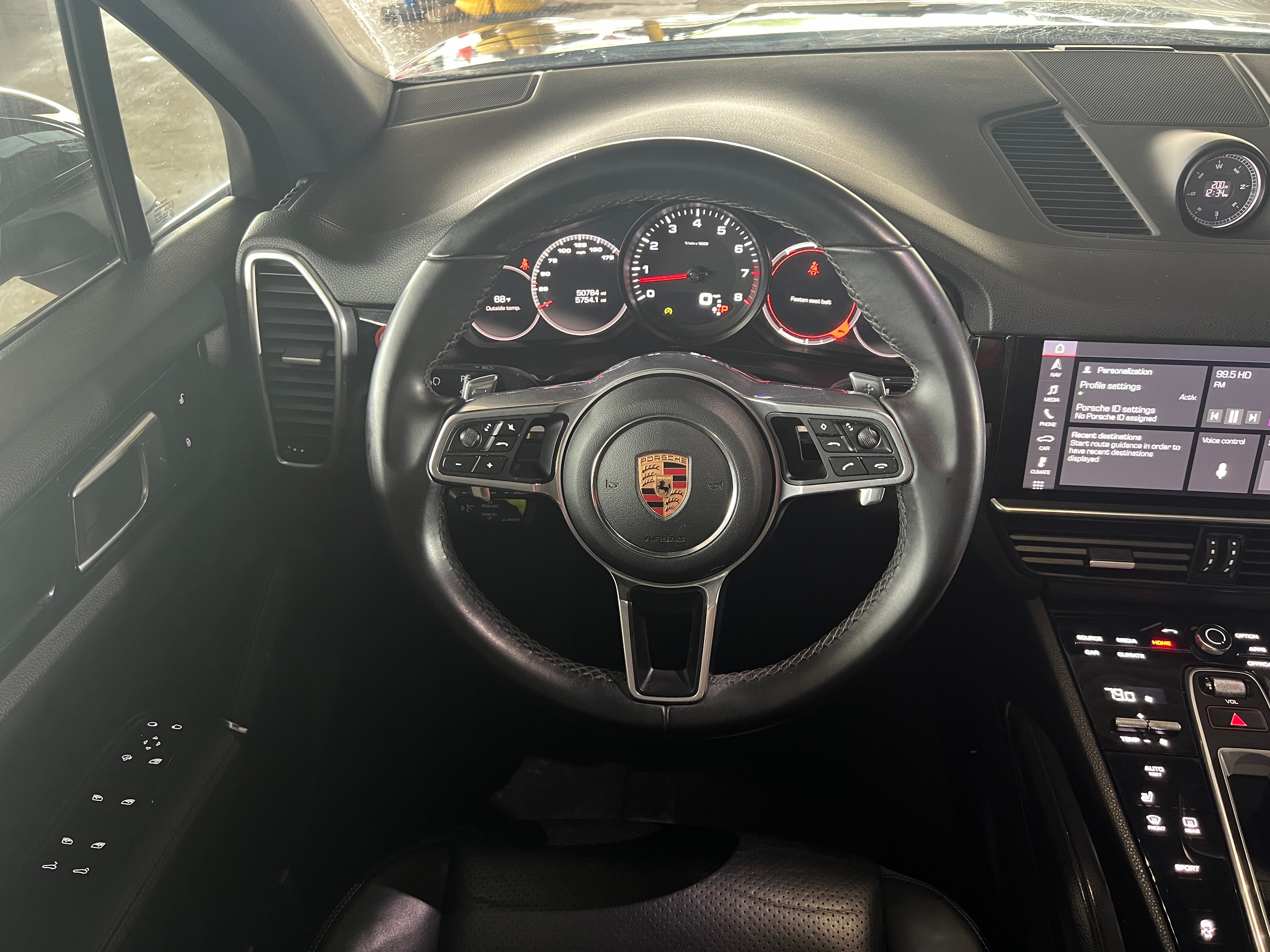 2019 Porsche Cayenne Base 4