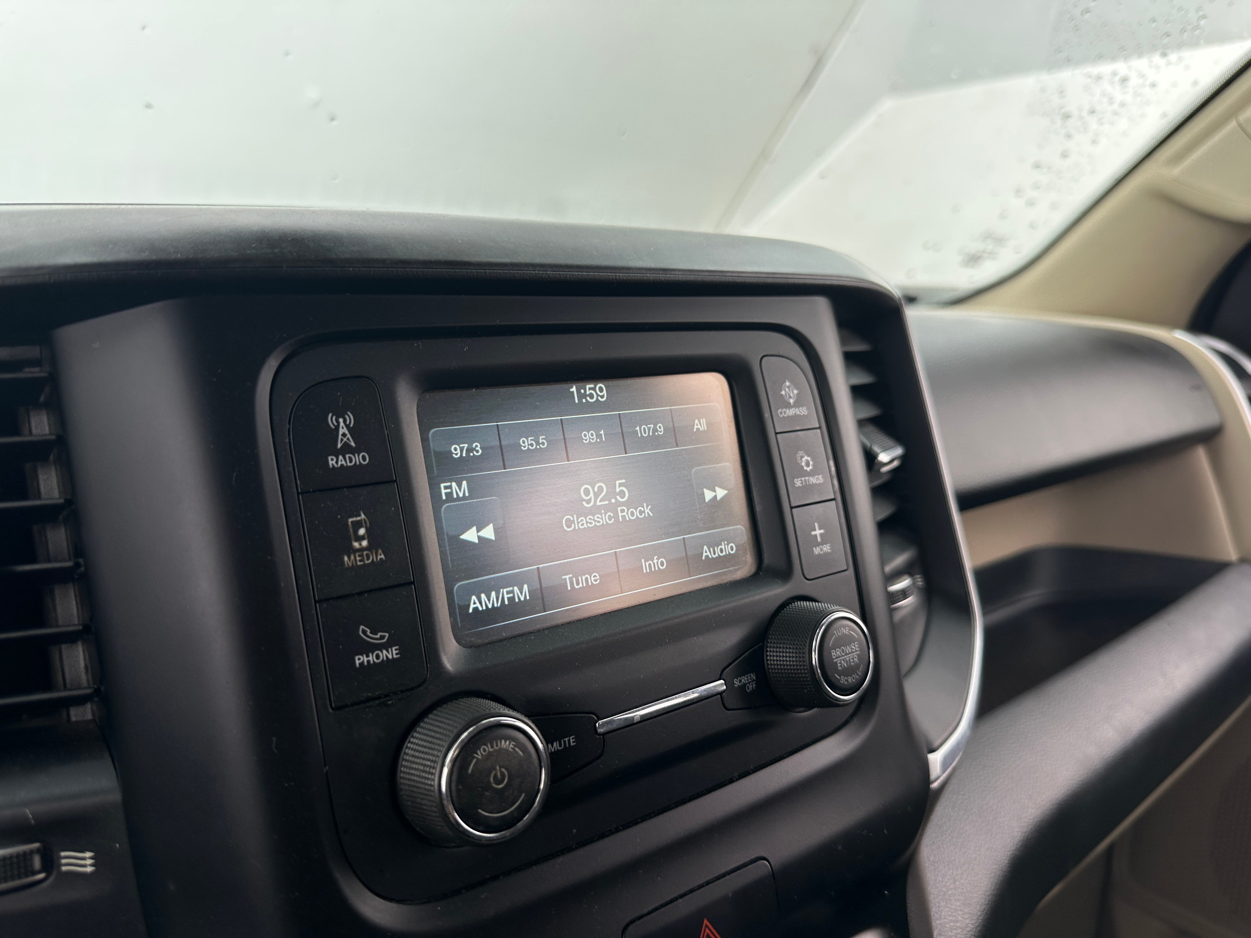 2019 RAM 1500 Big Horn 4