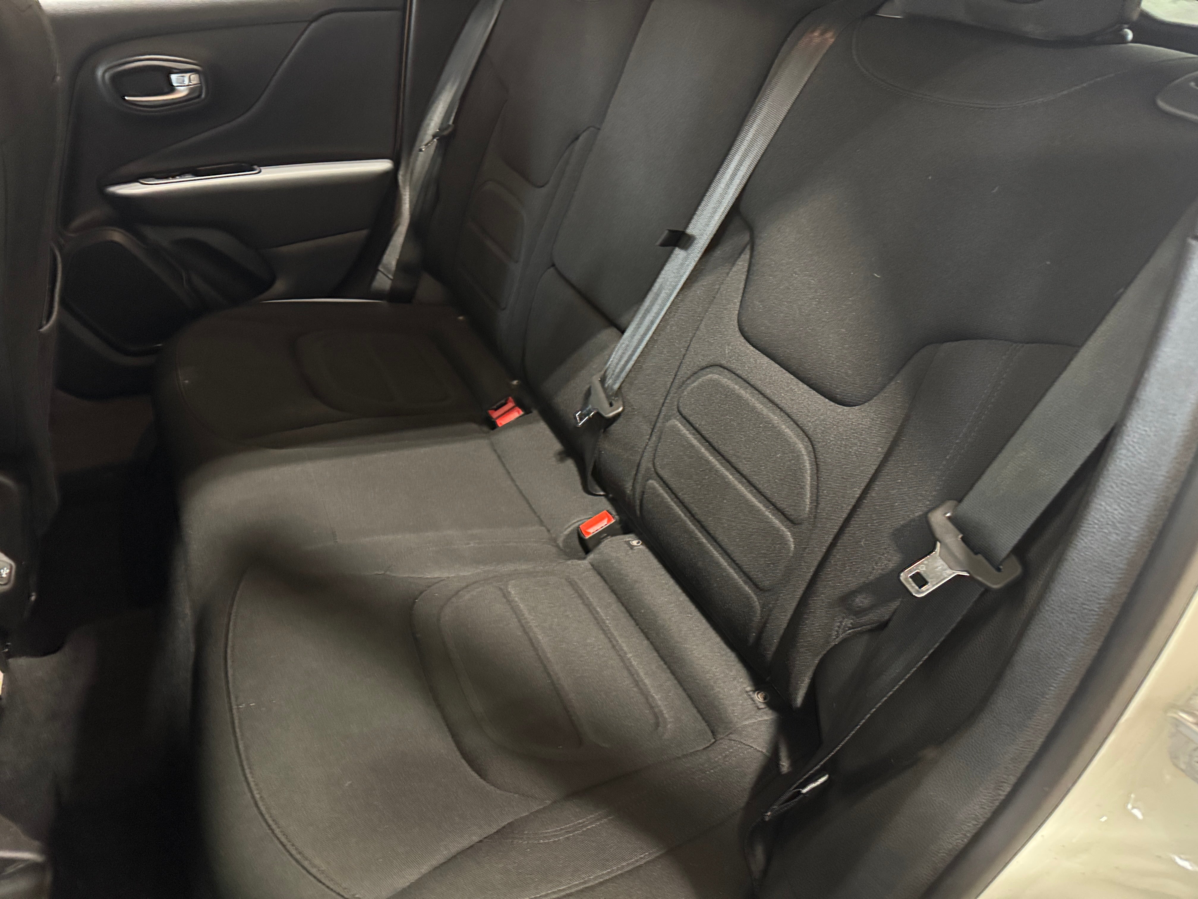 2022 Jeep Renegade Latitude 6
