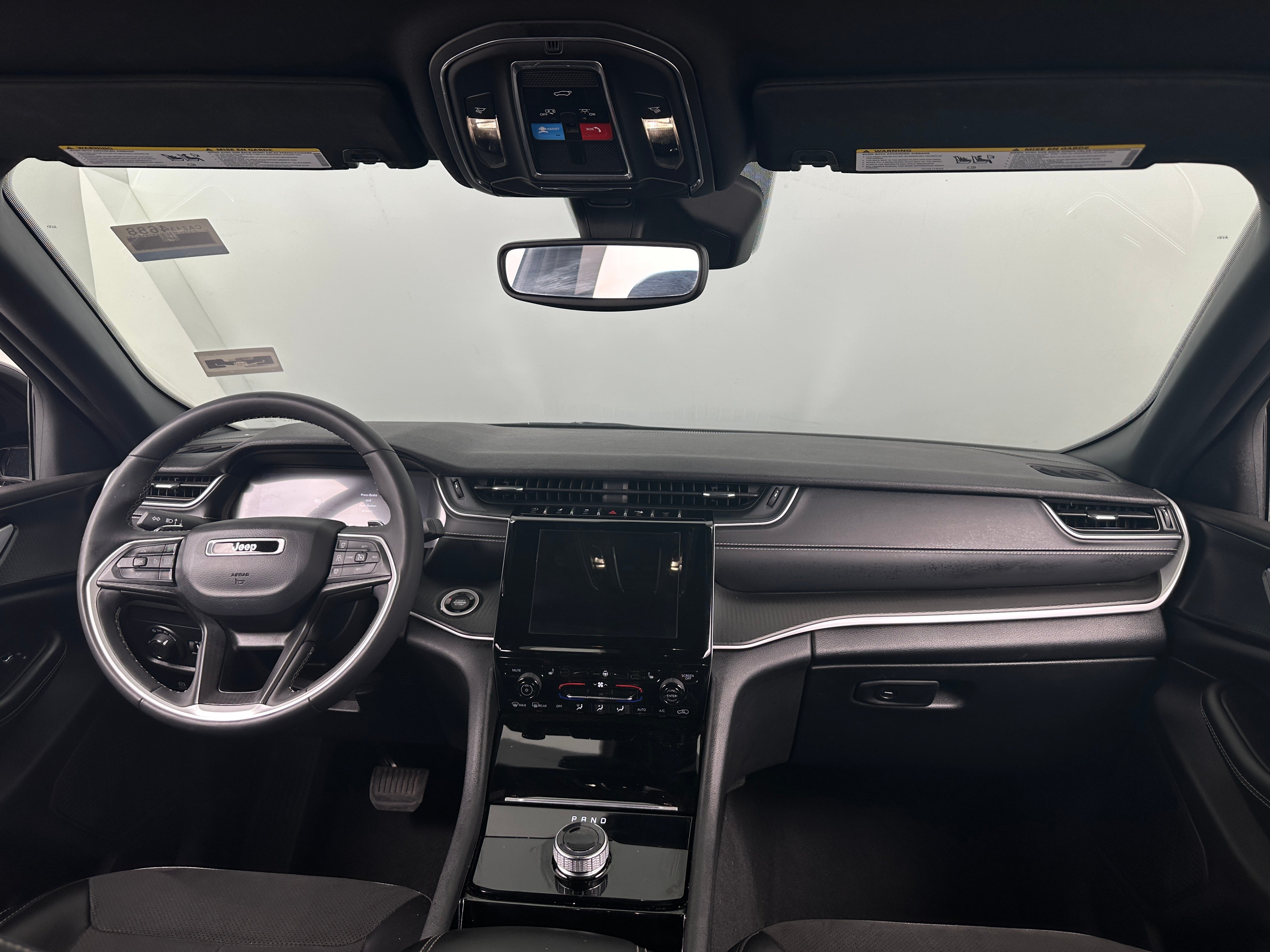 2023 Jeep Grand Cherokee L Altitude 2