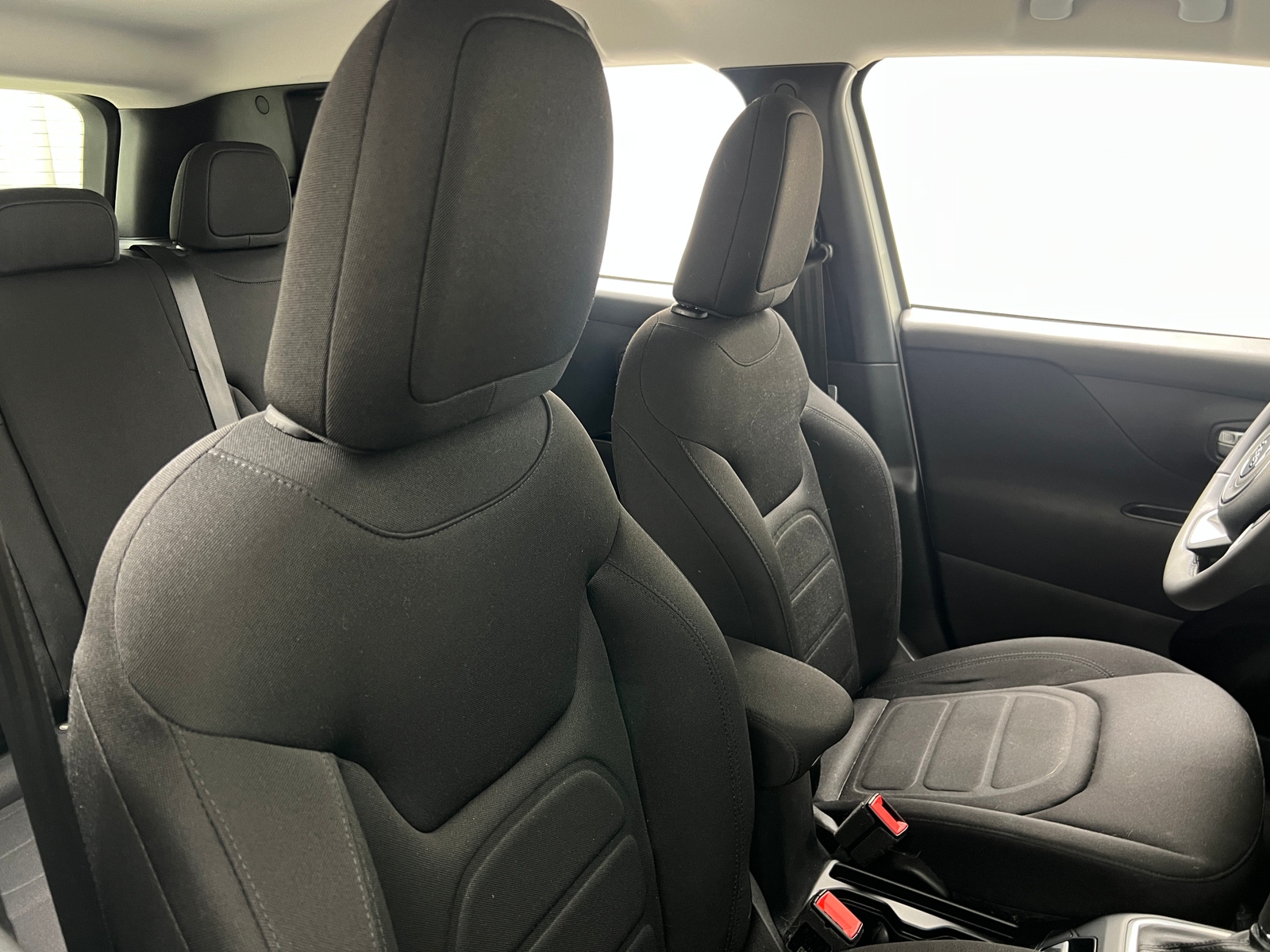 Thumbnail: 2019 Jeep Renegade - 2