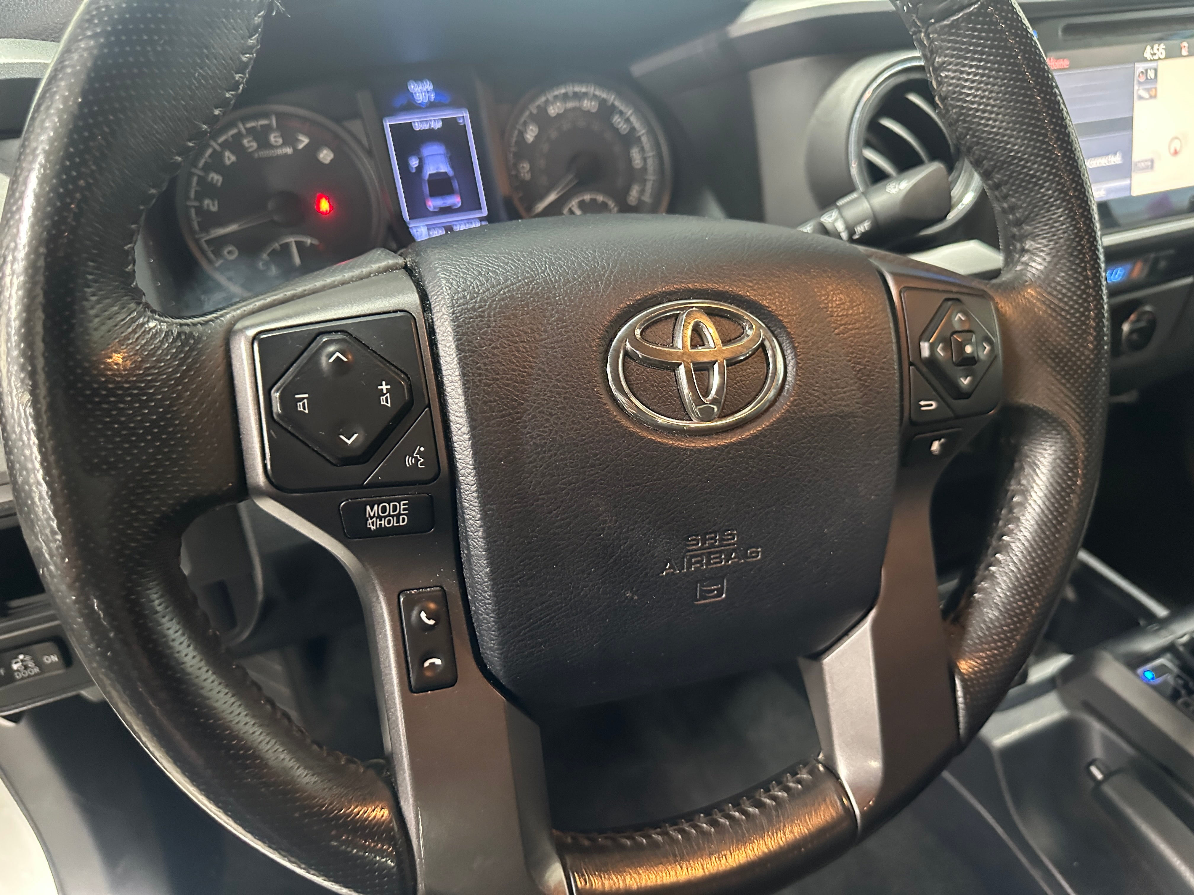 2017 Toyota Tacoma TRD Sport 5