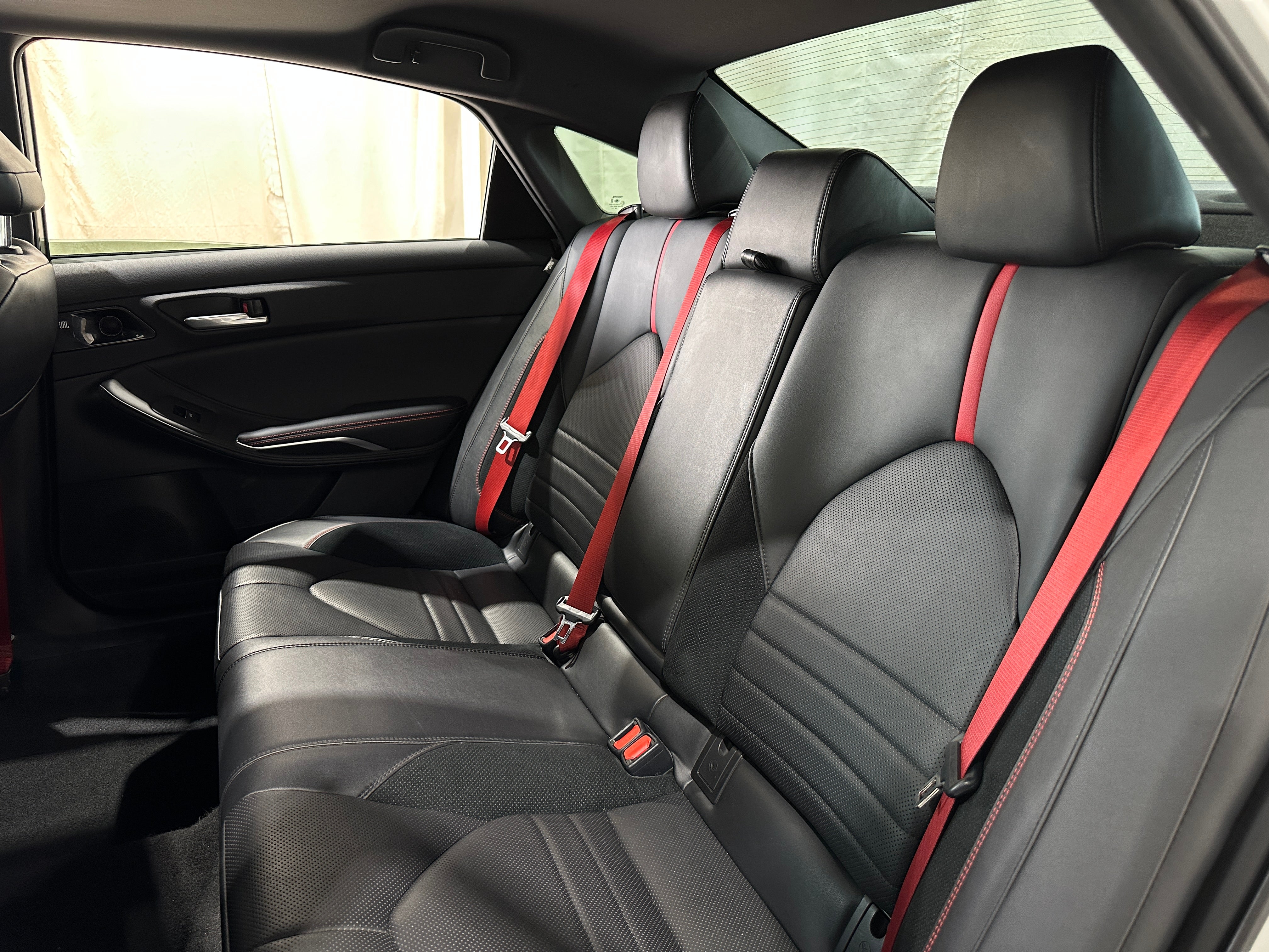 2021 Toyota Avalon TRD 5