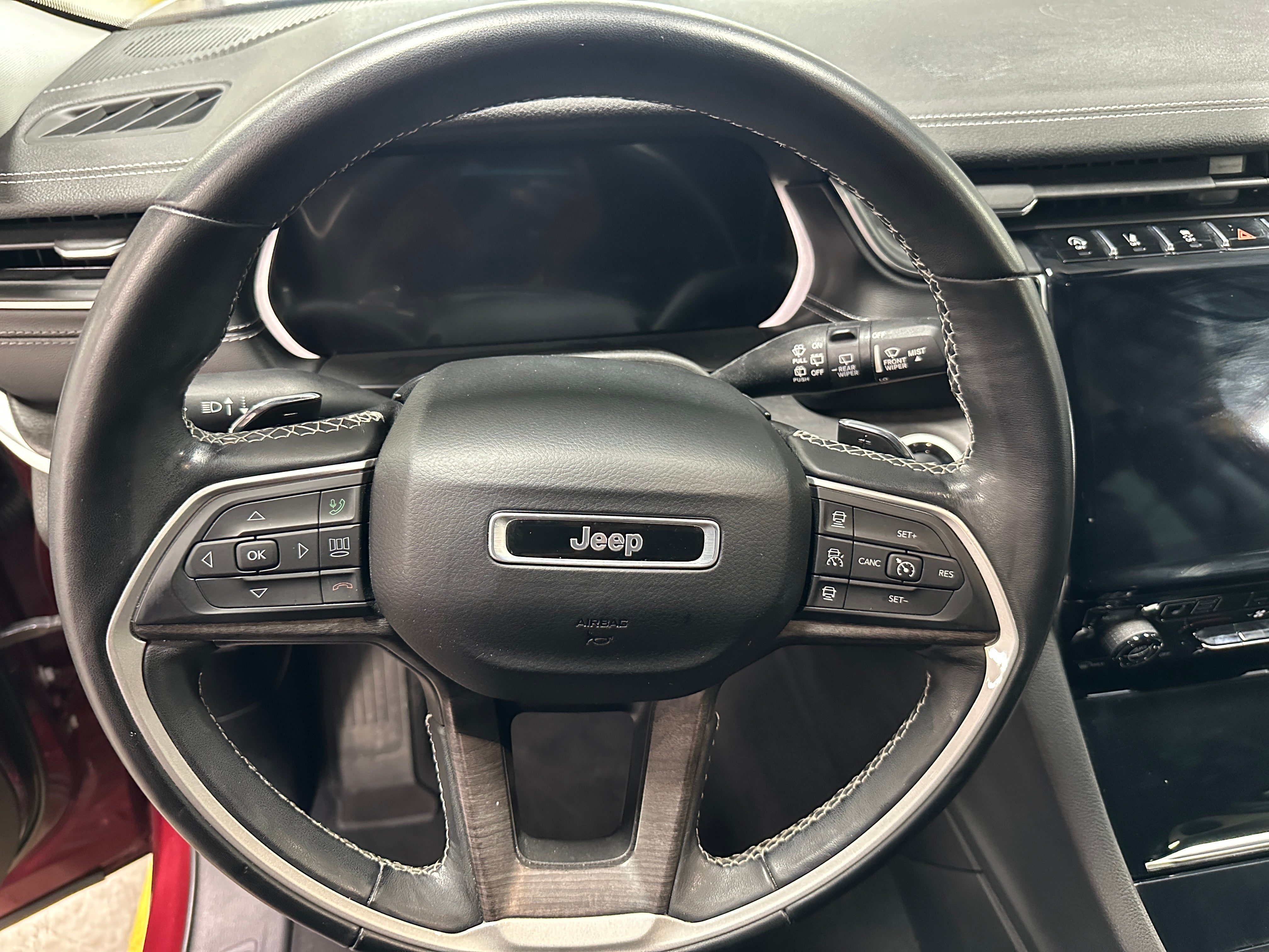 2021 Jeep Grand Cherokee L Limited Edition 4