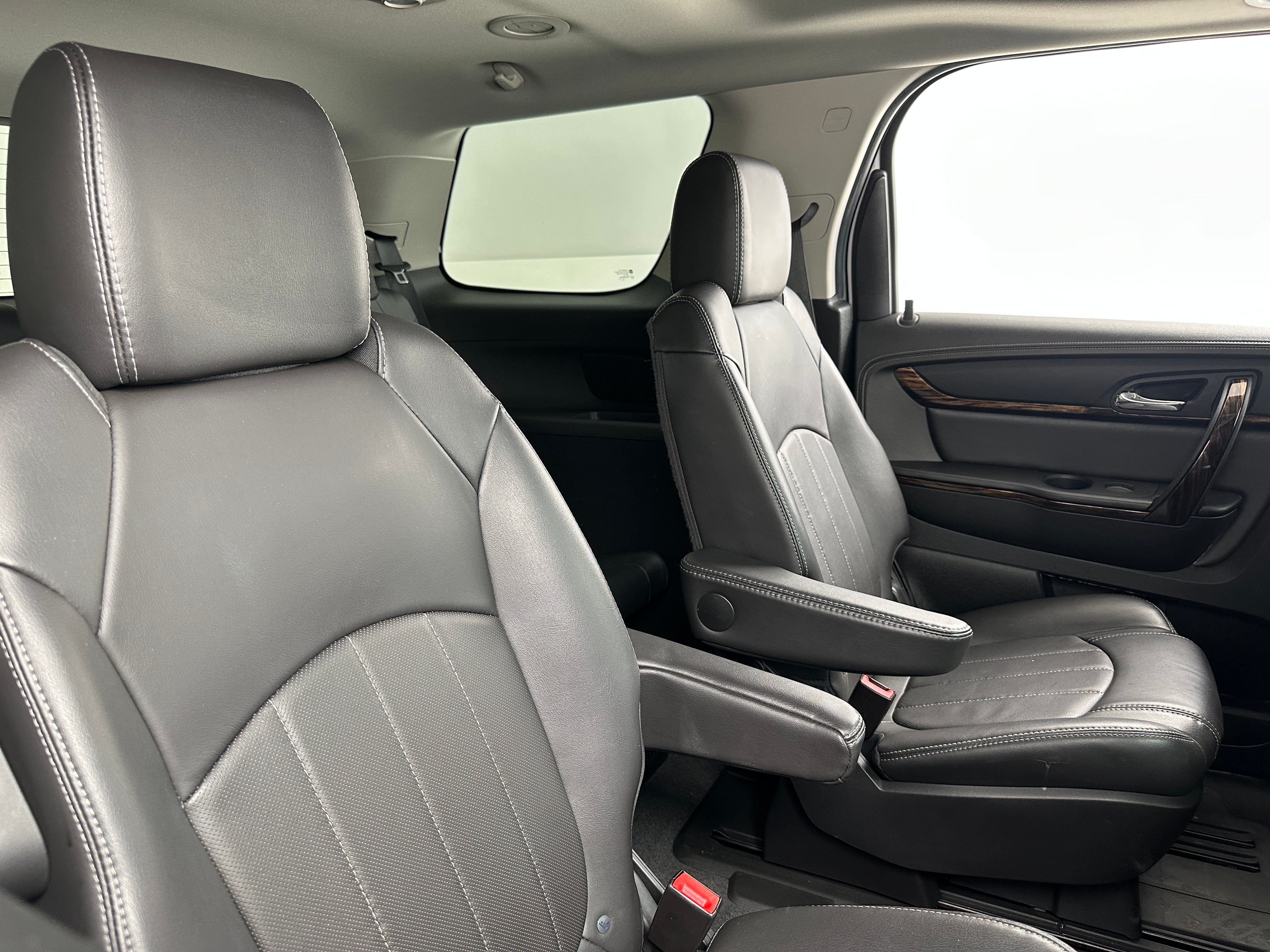 2016 GMC Acadia Denali 5