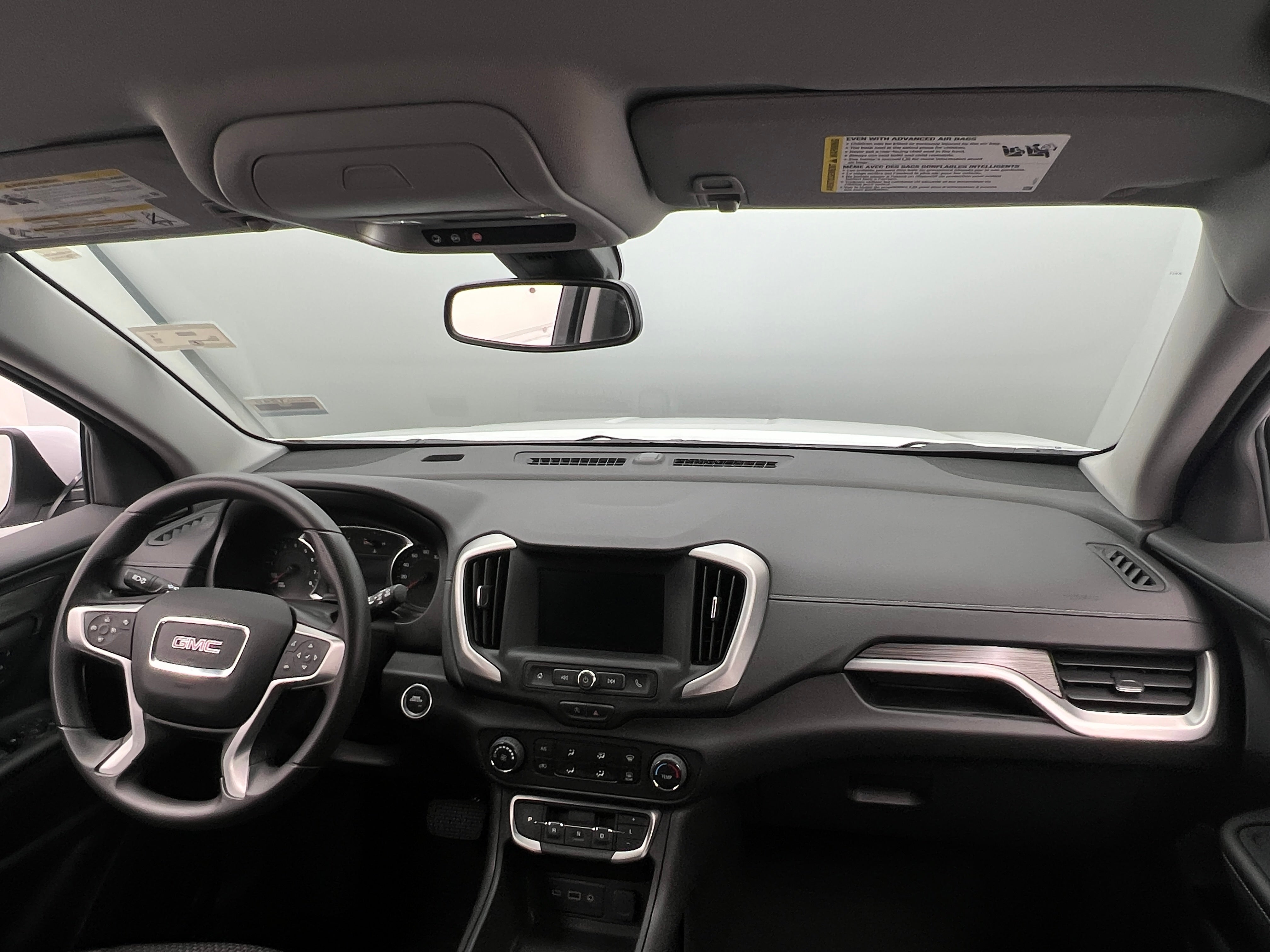 2024 GMC Terrain SLE 3