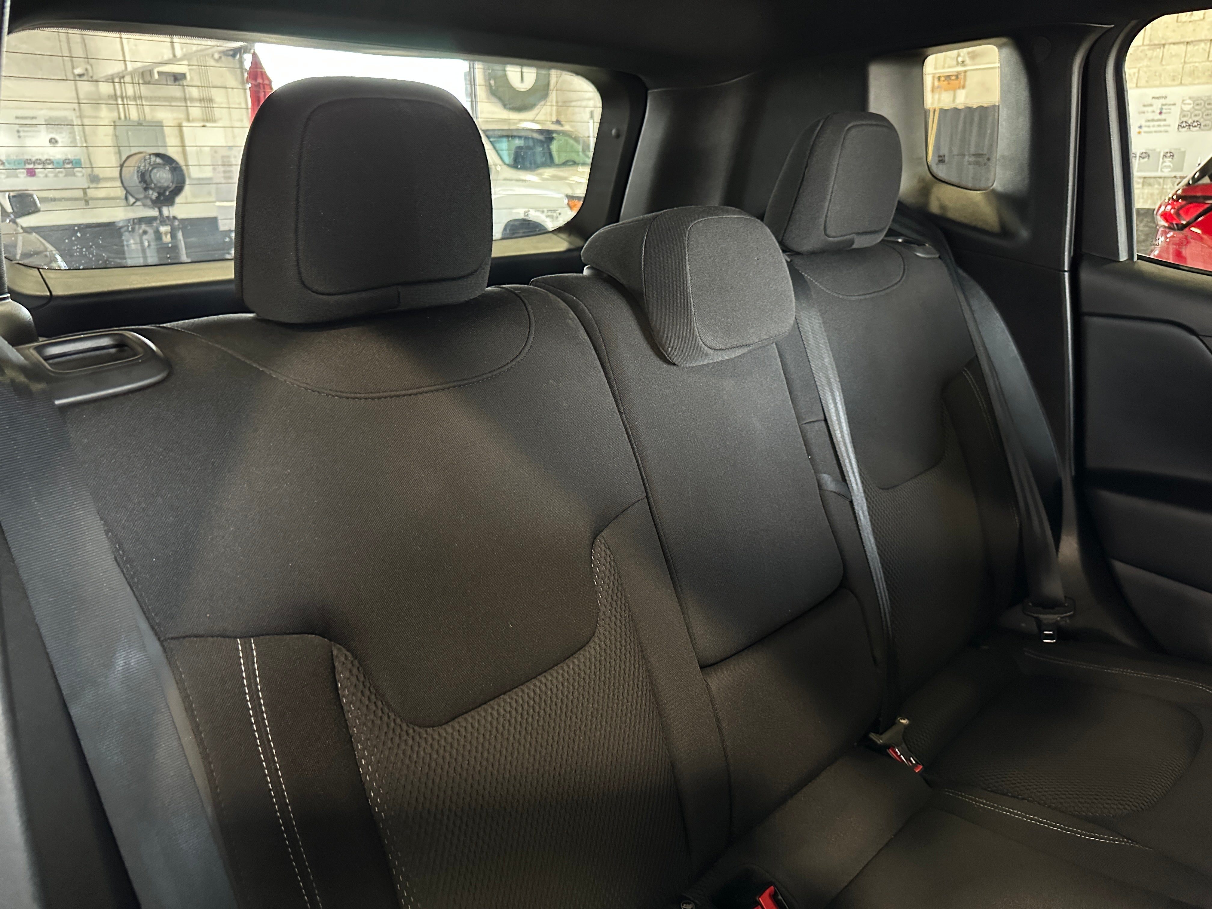 2022 Jeep Renegade Altitude 6