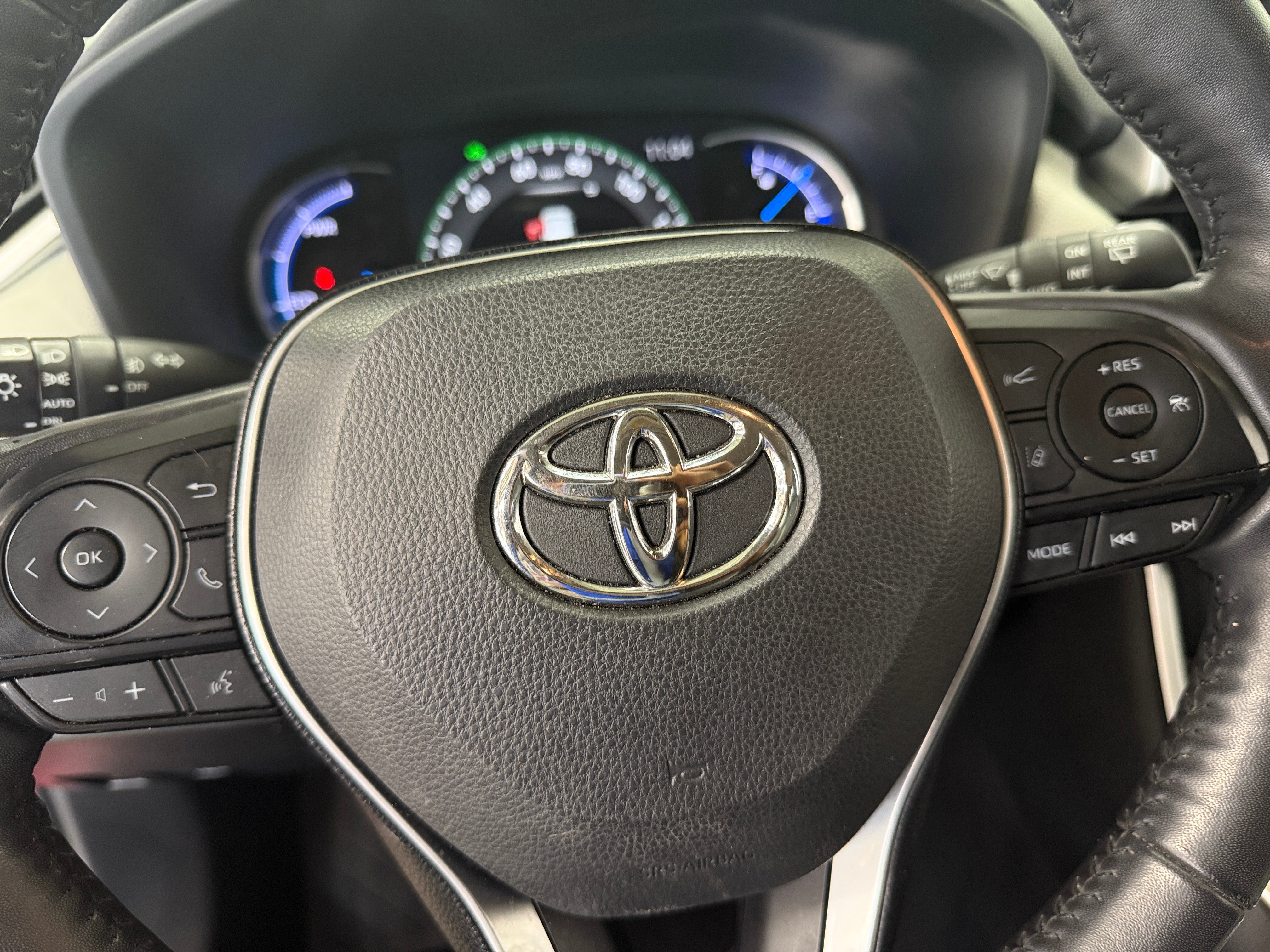 2020 Toyota RAV4 Limited 4