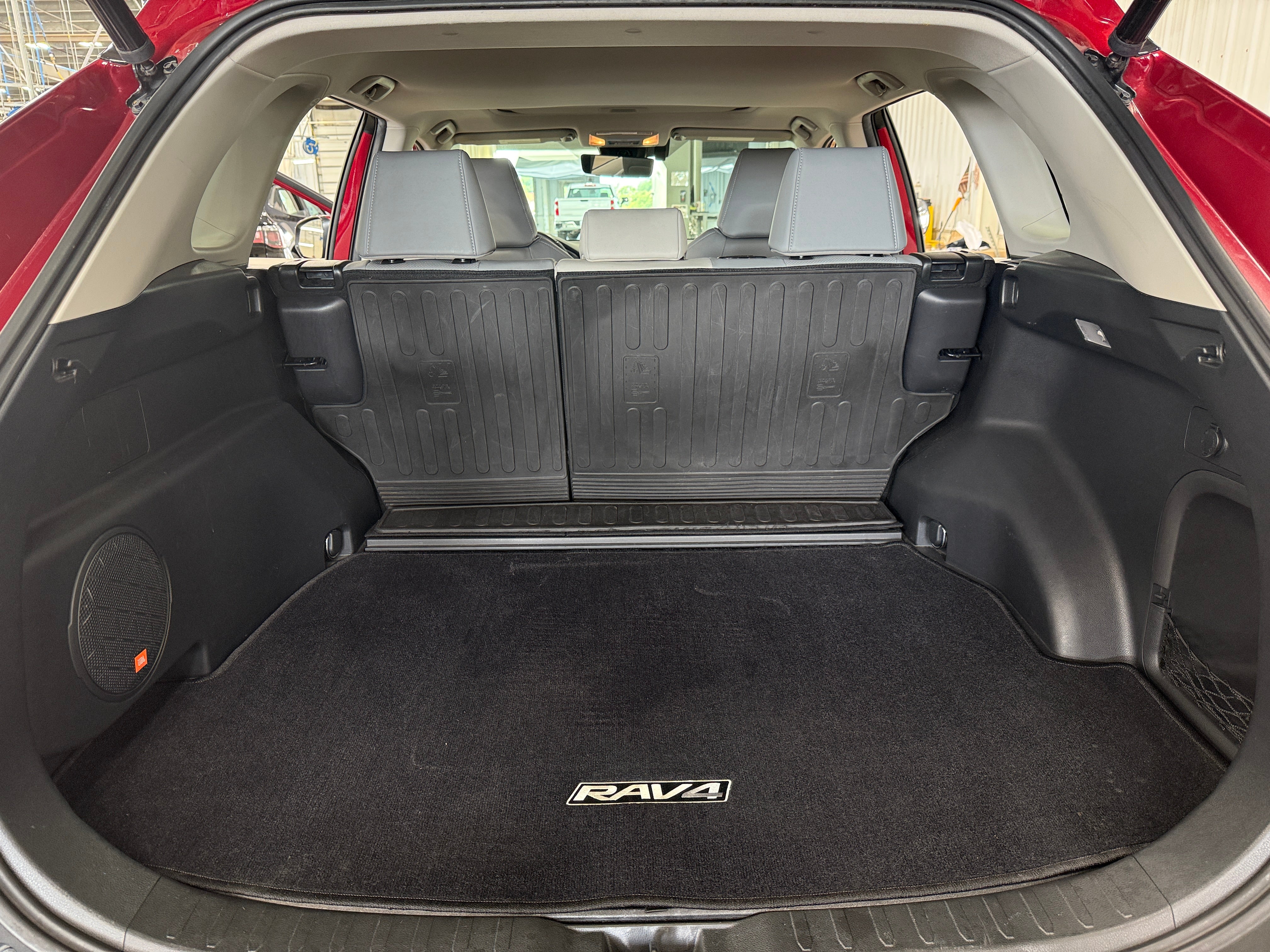 2020 Toyota RAV4 Limited 6