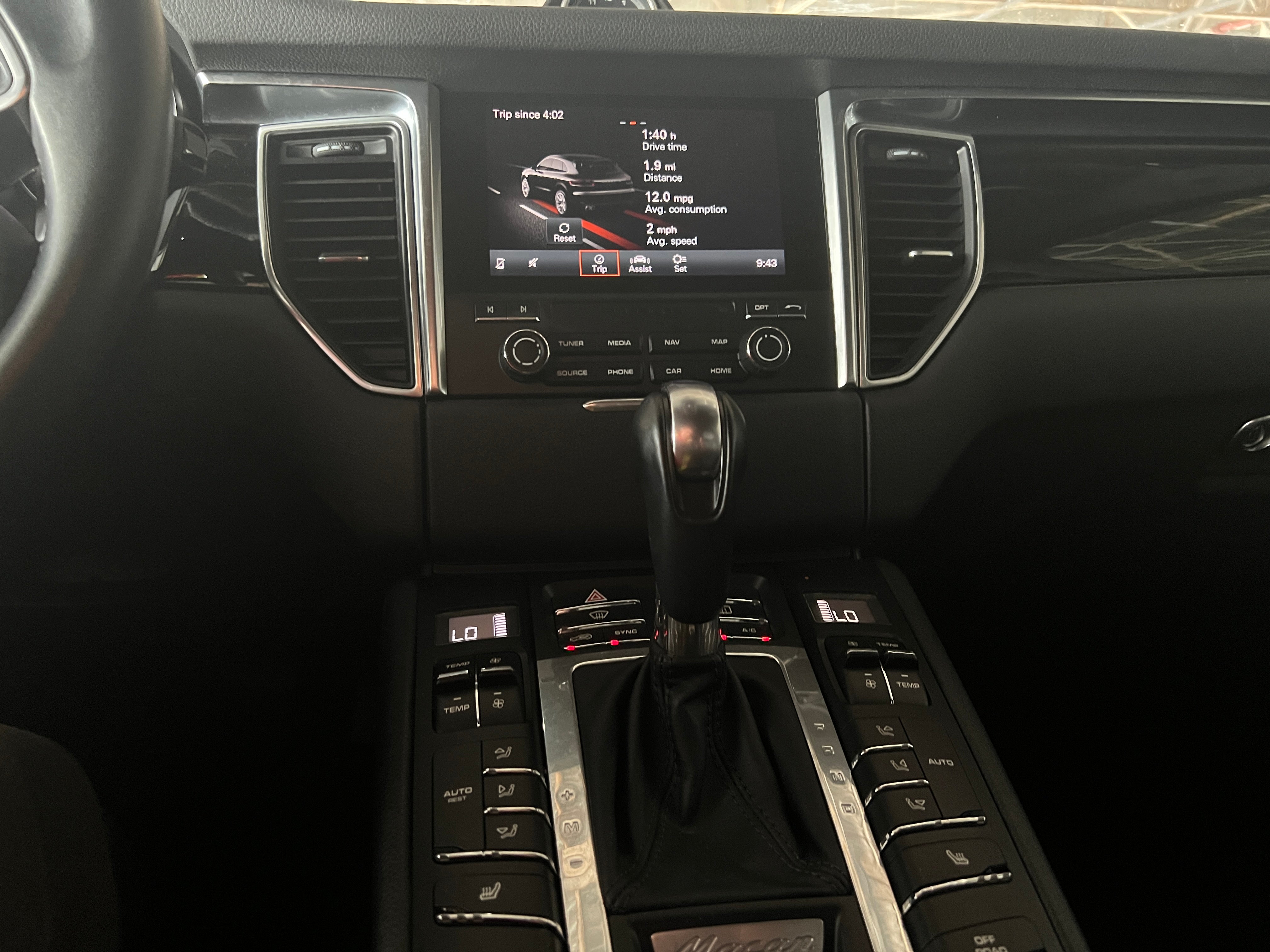 2018 Porsche Macan Base 3