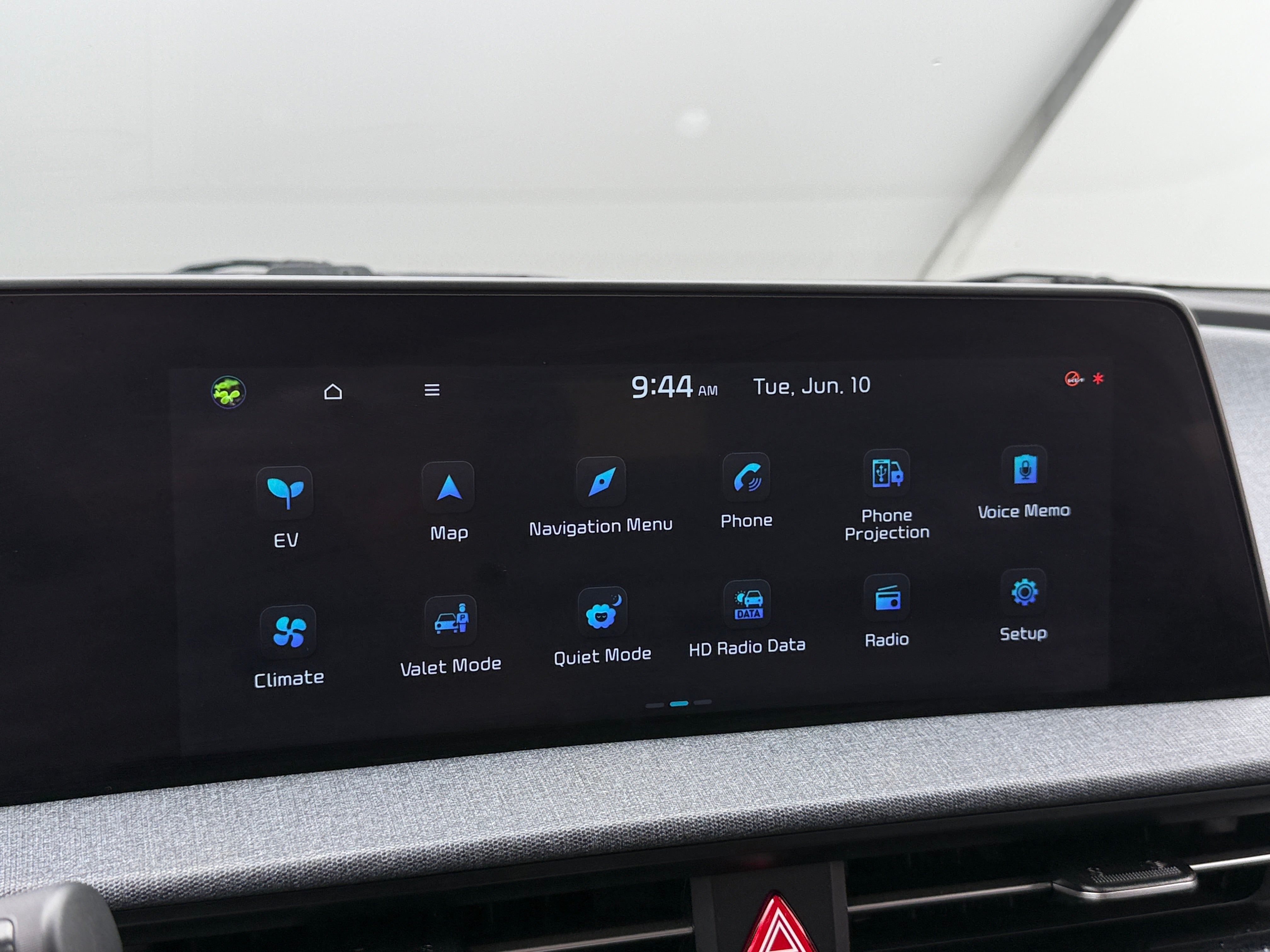 Thumbnail: 2022 Kia EV6 - 3