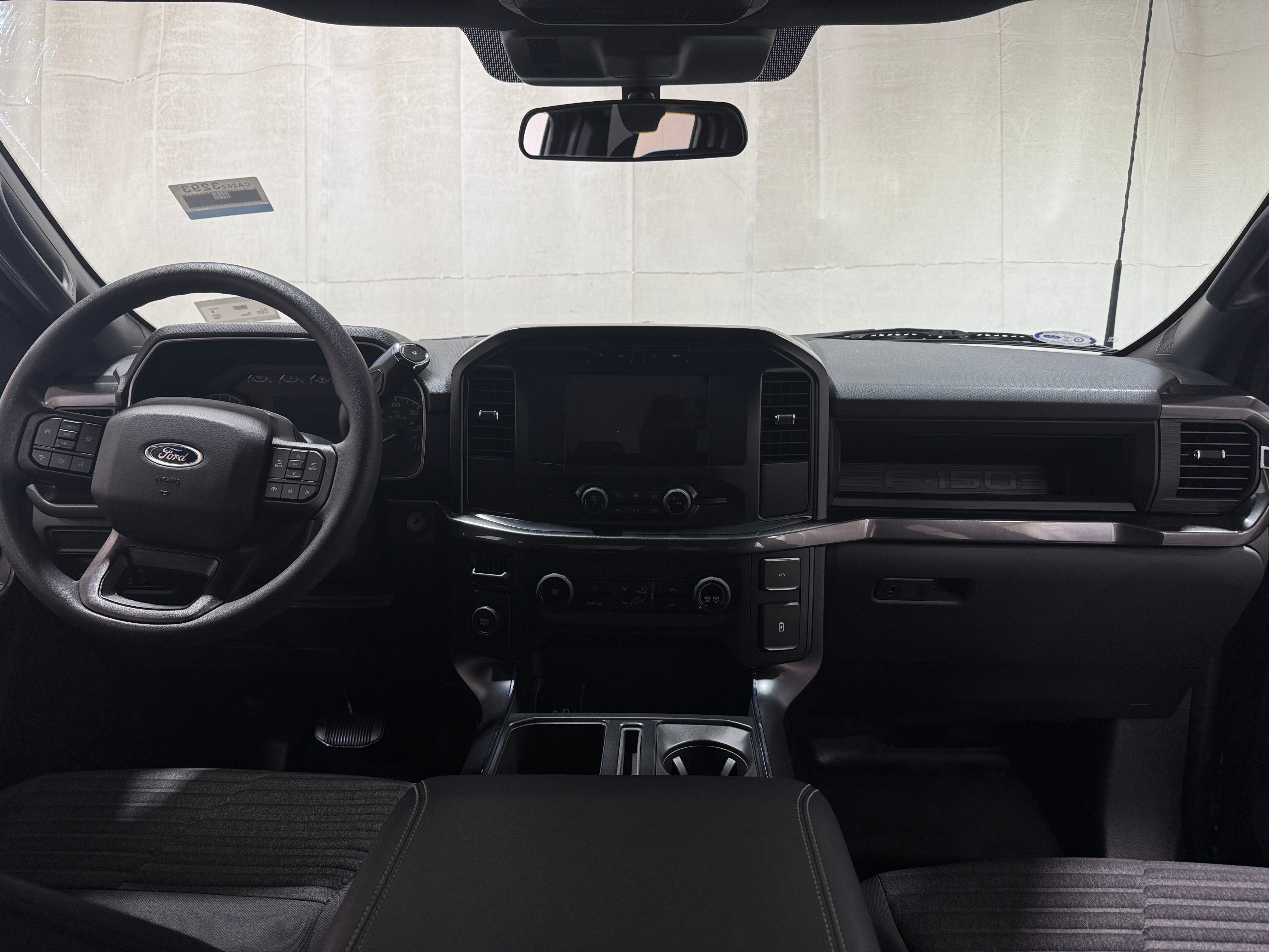 2022 Ford Econoline E-150 3