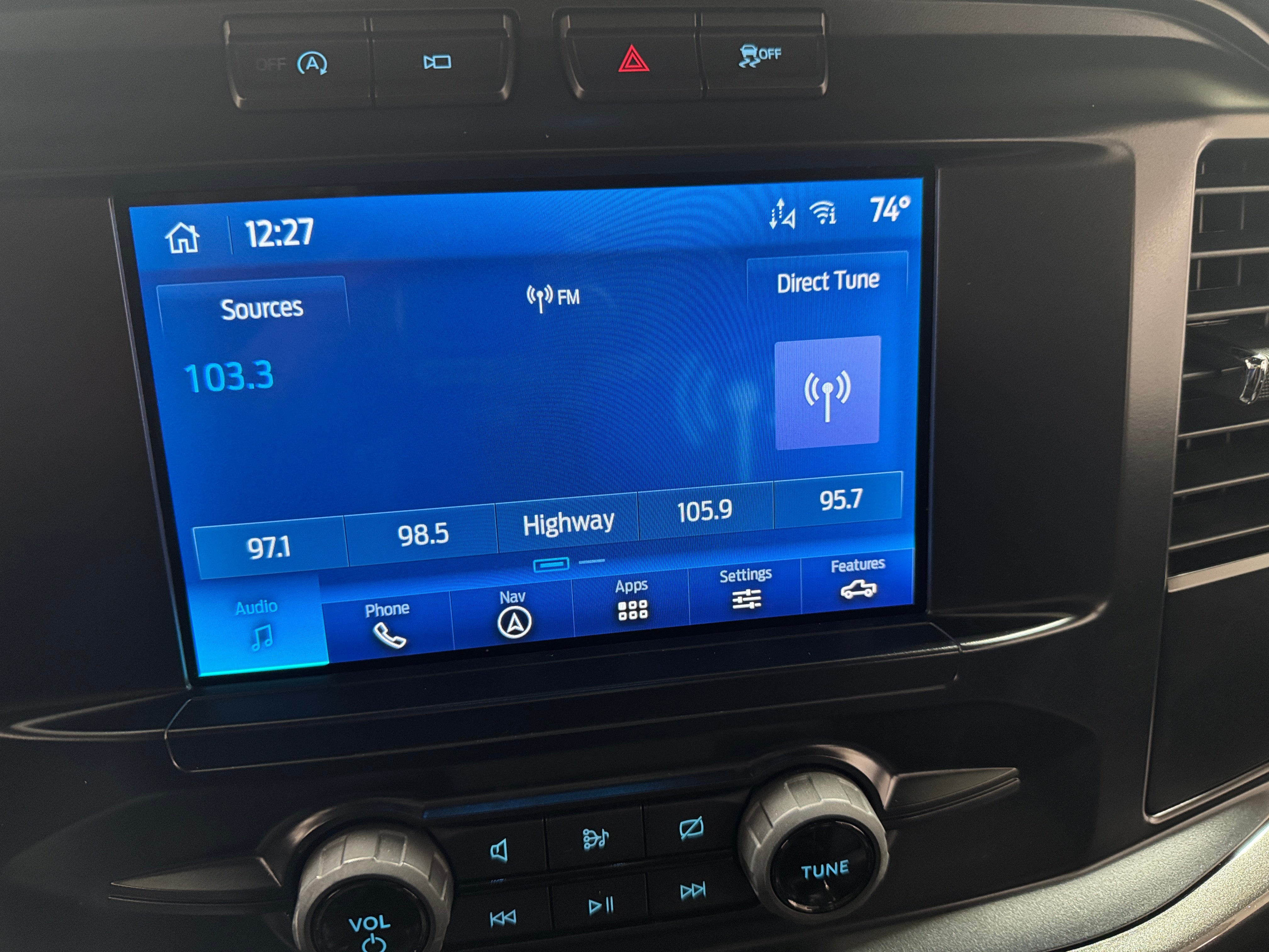 2022 Ford Econoline E-150 4