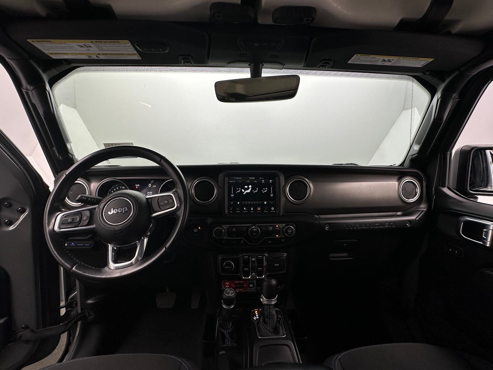 Thumbnail: 2022 Jeep Wrangler - 3
