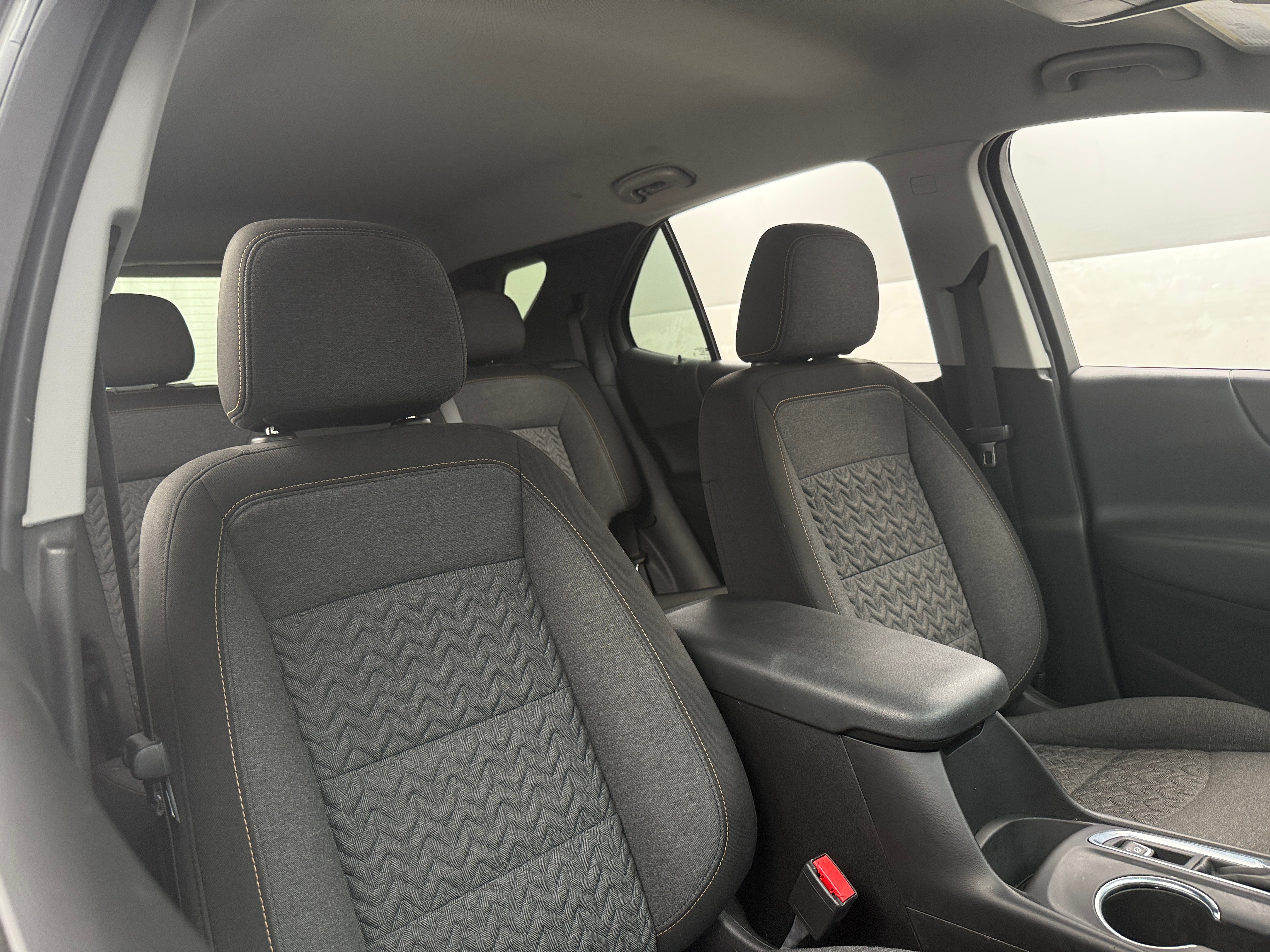 2022 Chevrolet Equinox LT 2