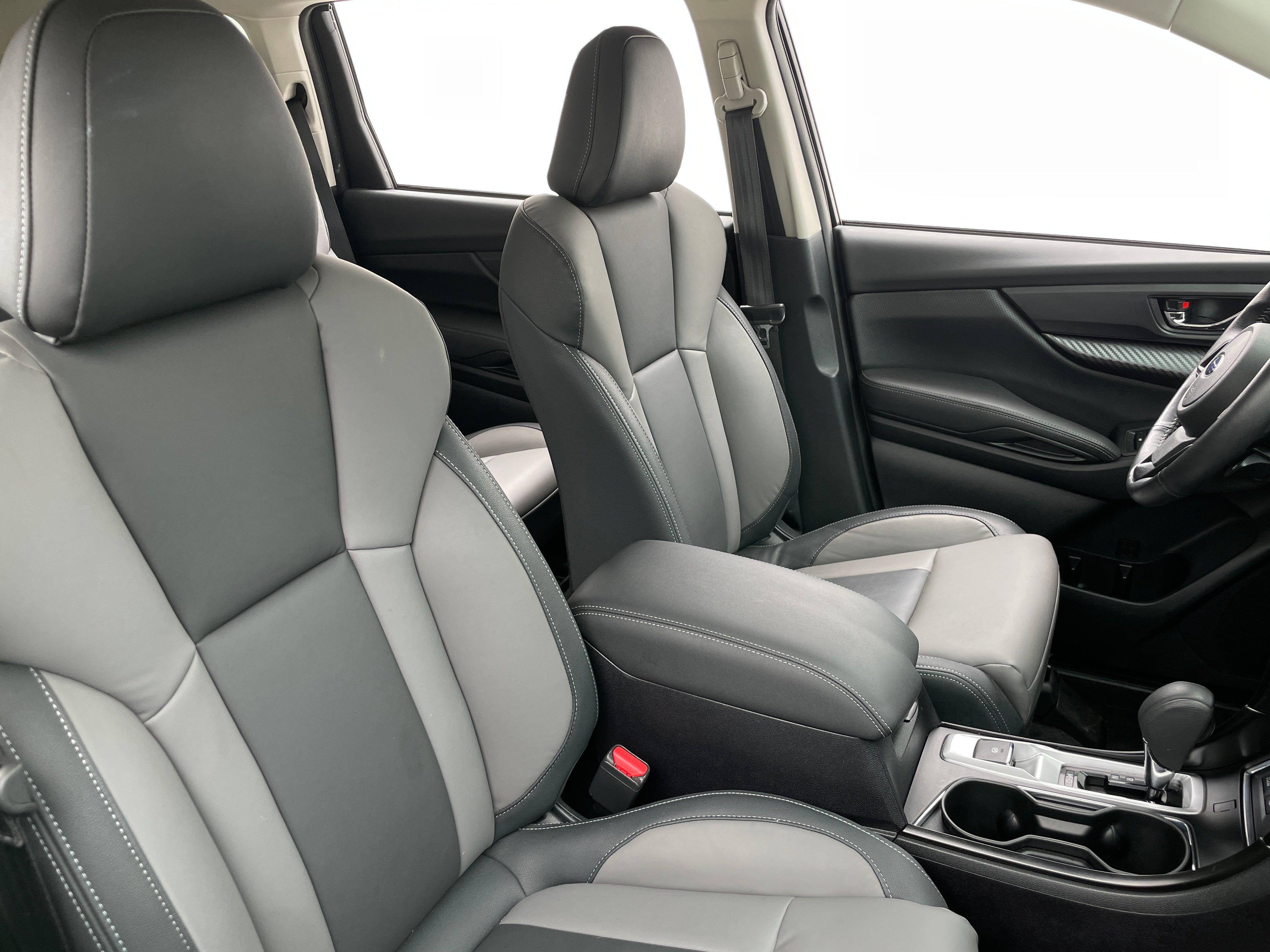 2022 Subaru Ascent Onyx Edition 2