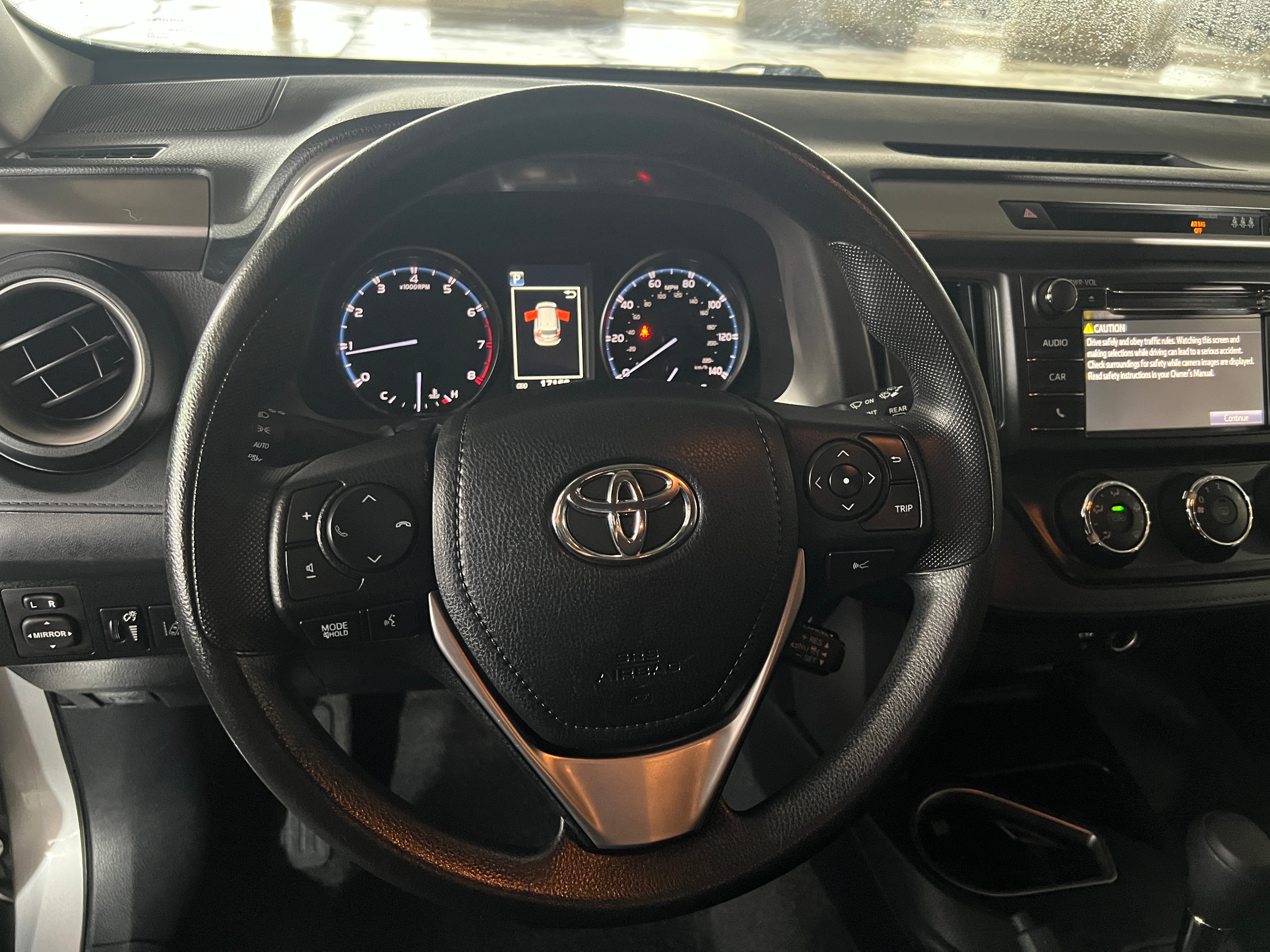 2018 Toyota RAV4 LE 5