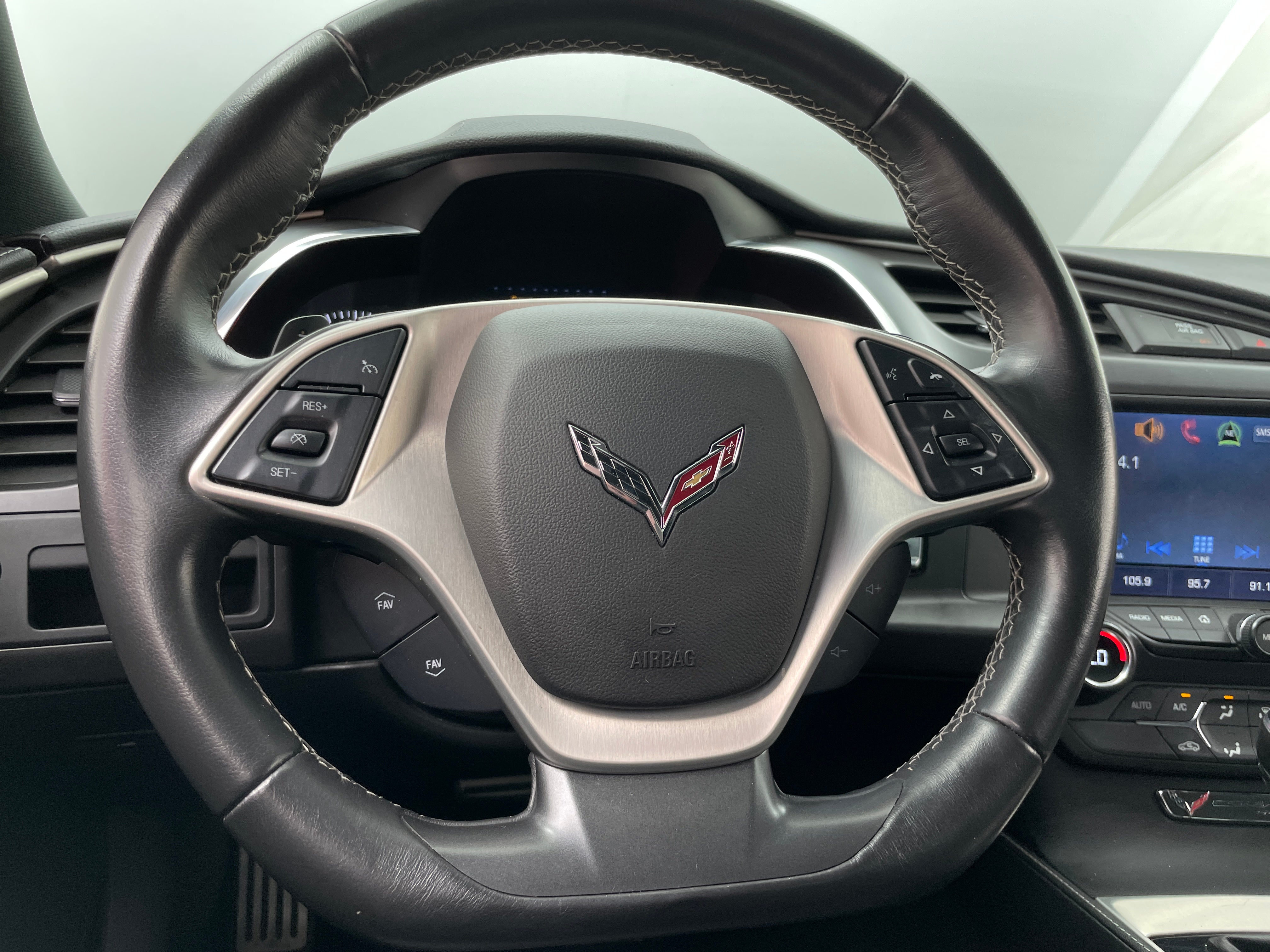 2017 Chevrolet Corvette Stingray 3