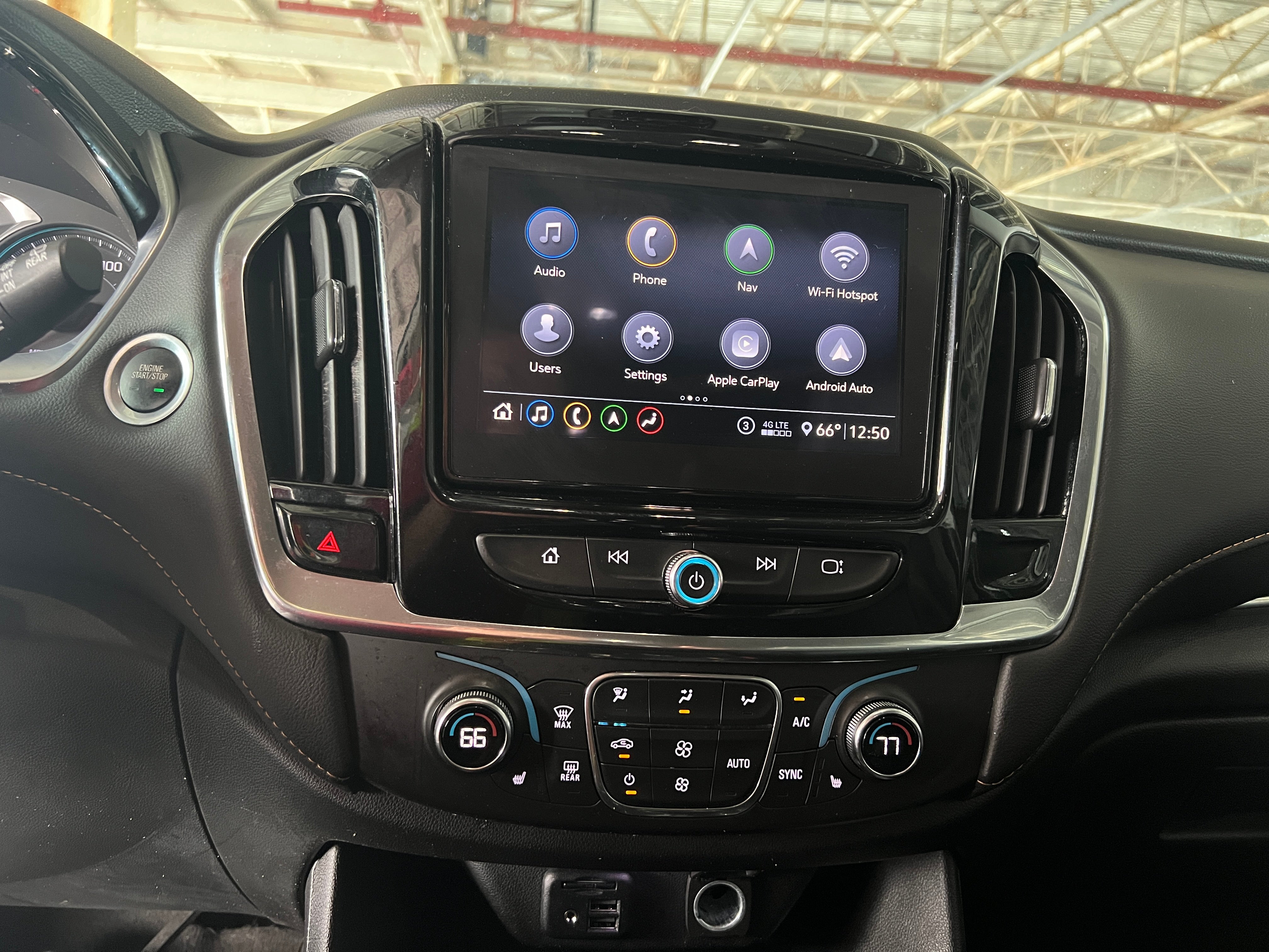 2020 Chevrolet Traverse LT 3