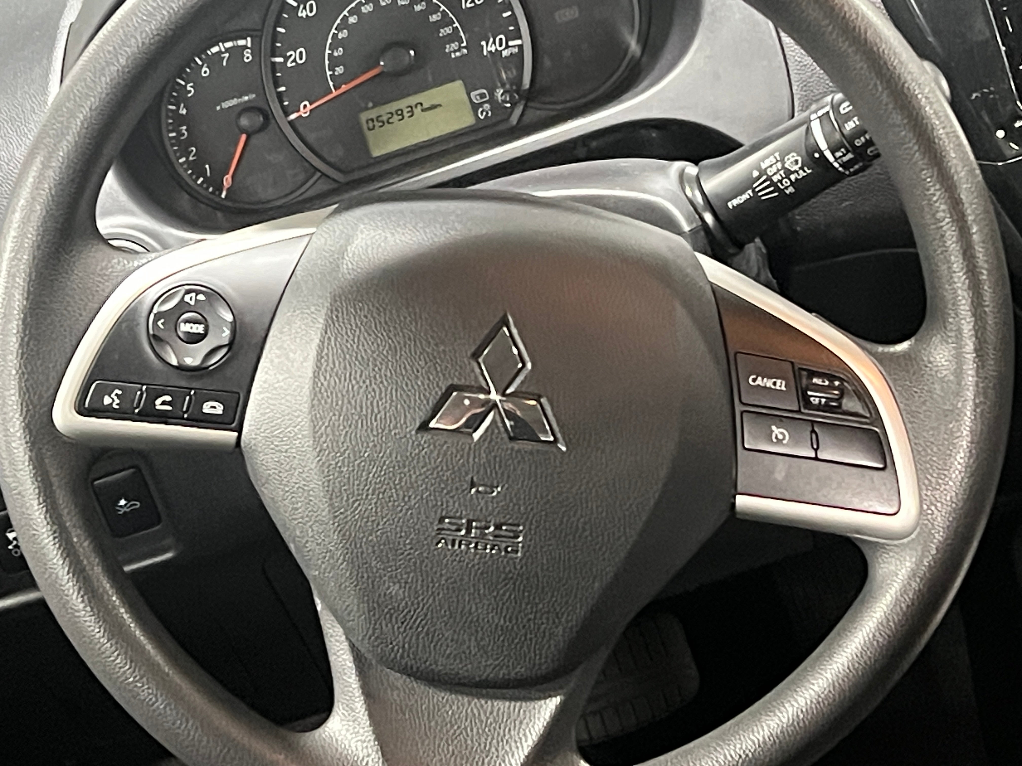 2022 Mitsubishi Mirage ES 5