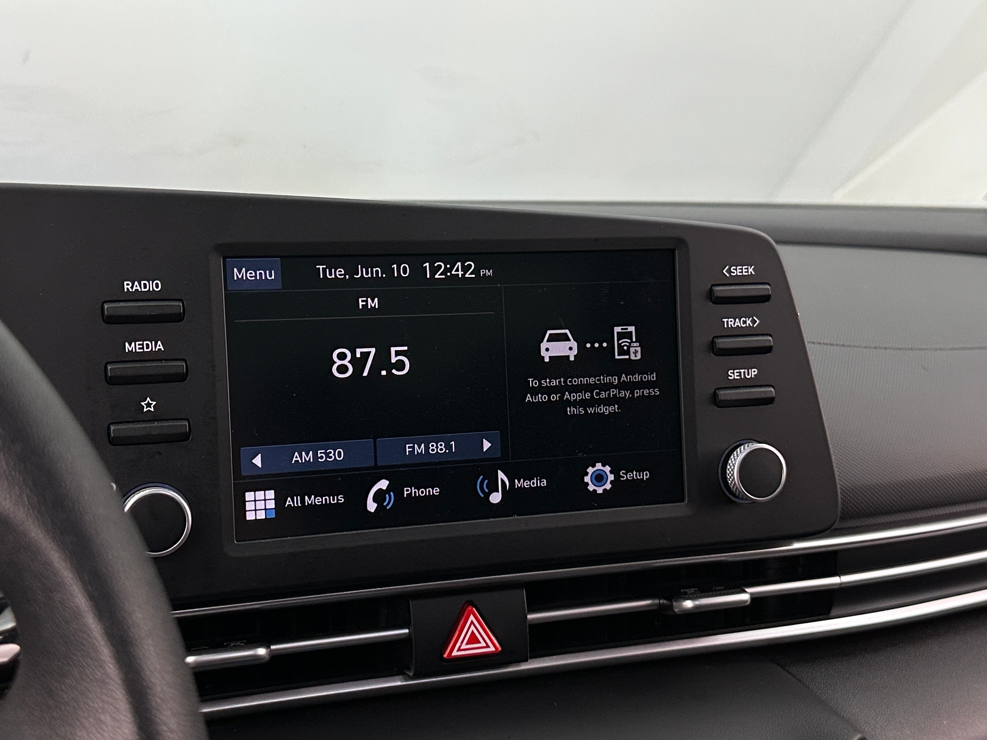 2024 Hyundai Elantra SE 4