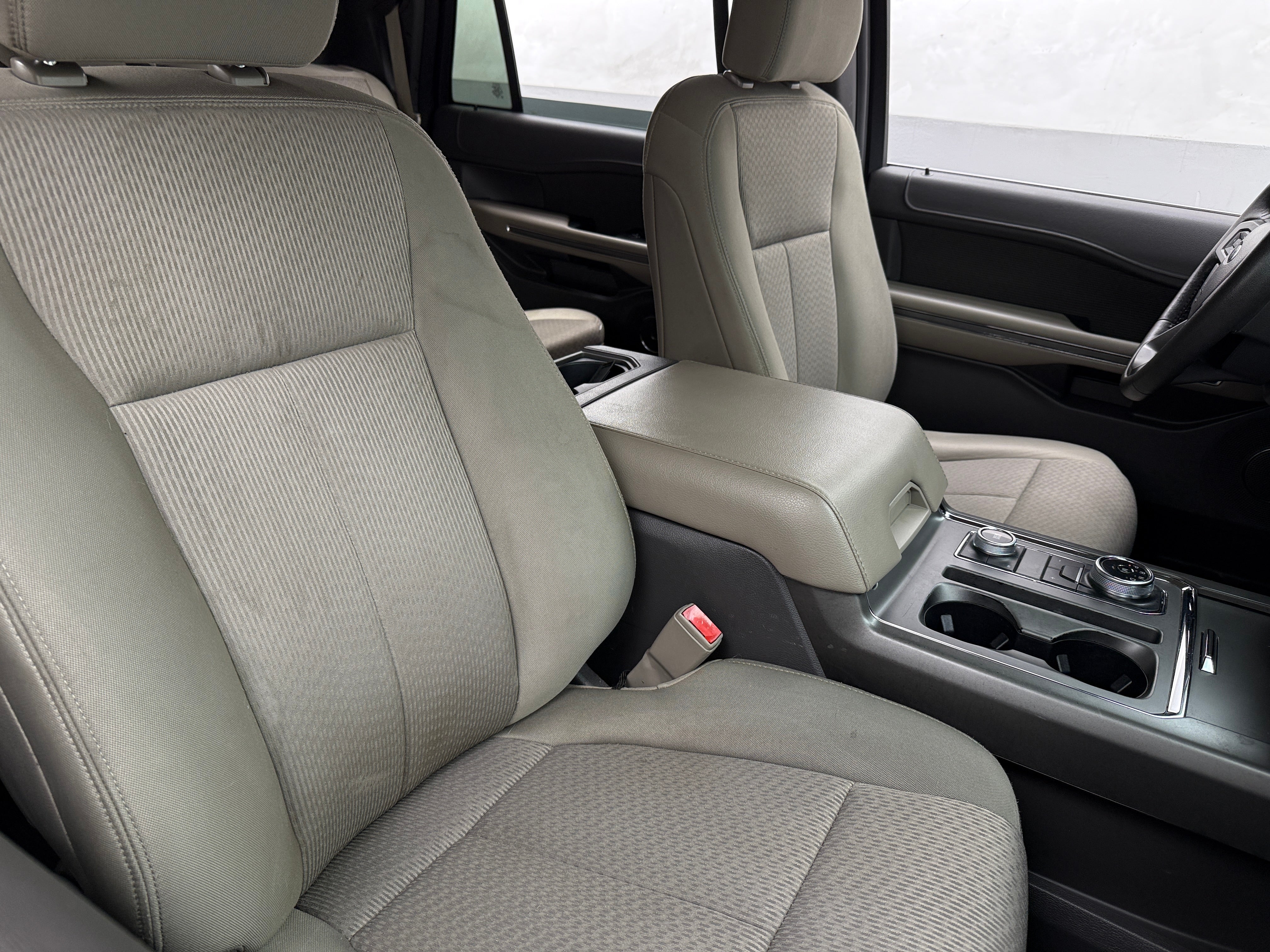 2019 Ford Expedition MAX XLT 2