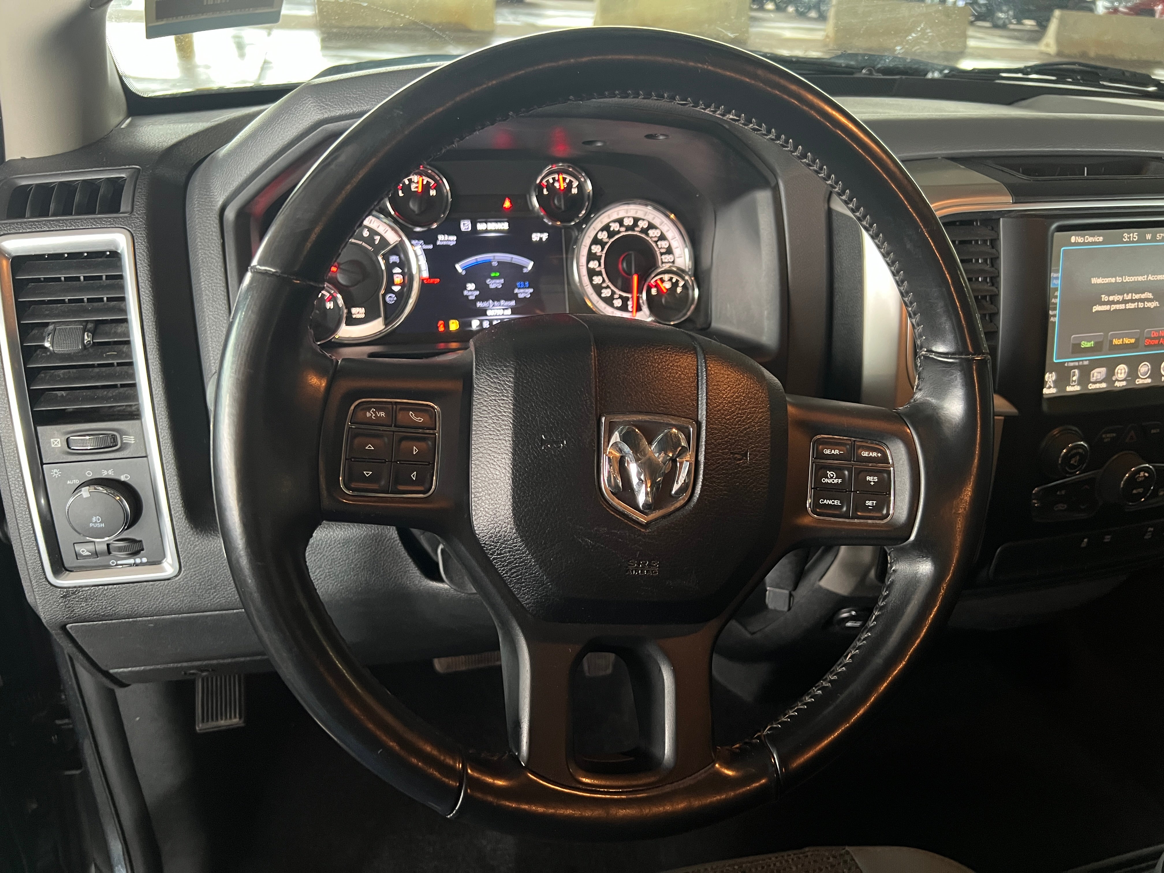 2017 RAM 1500 Big Horn 5