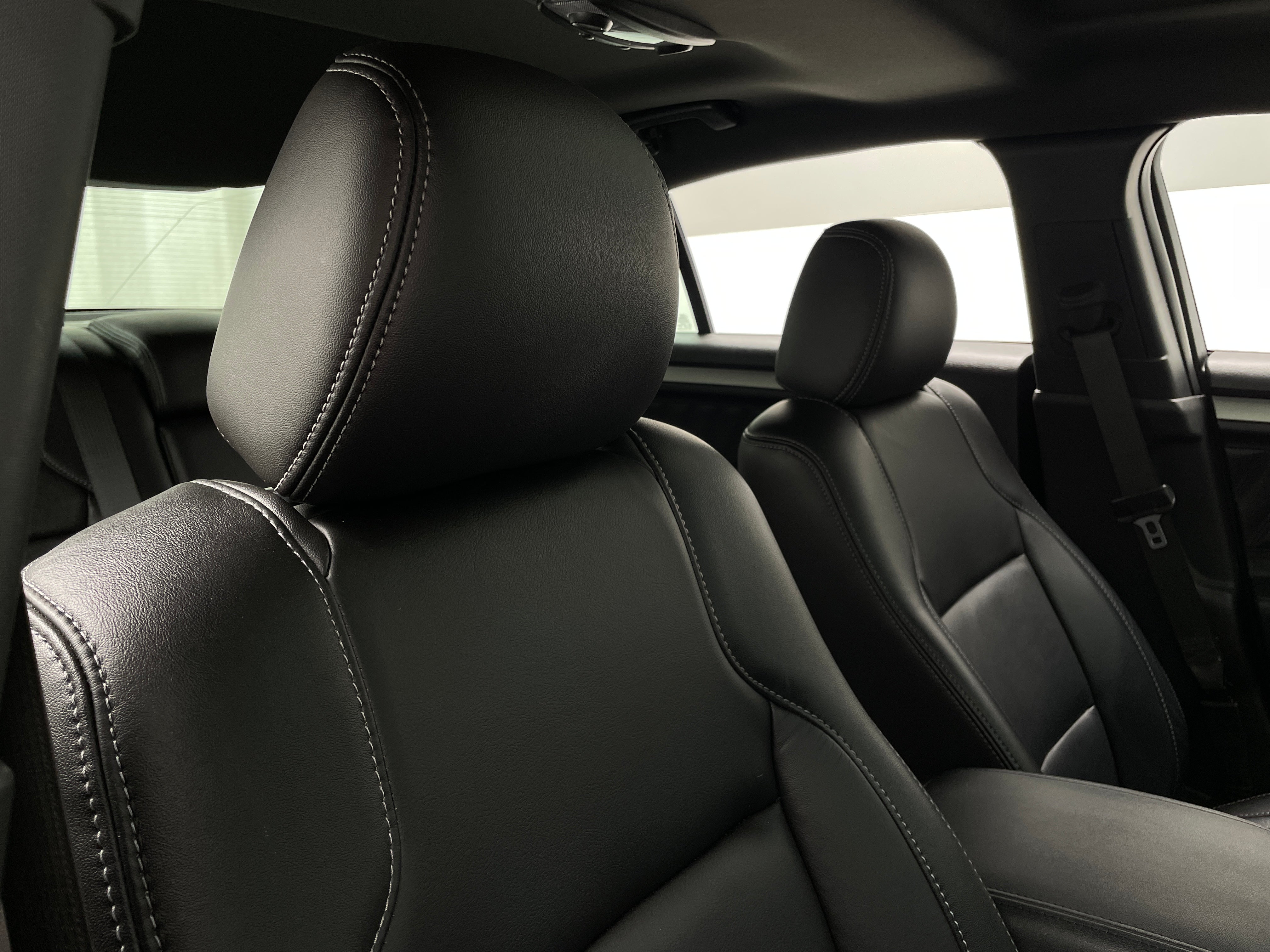 2018 Ford Taurus SEL 2