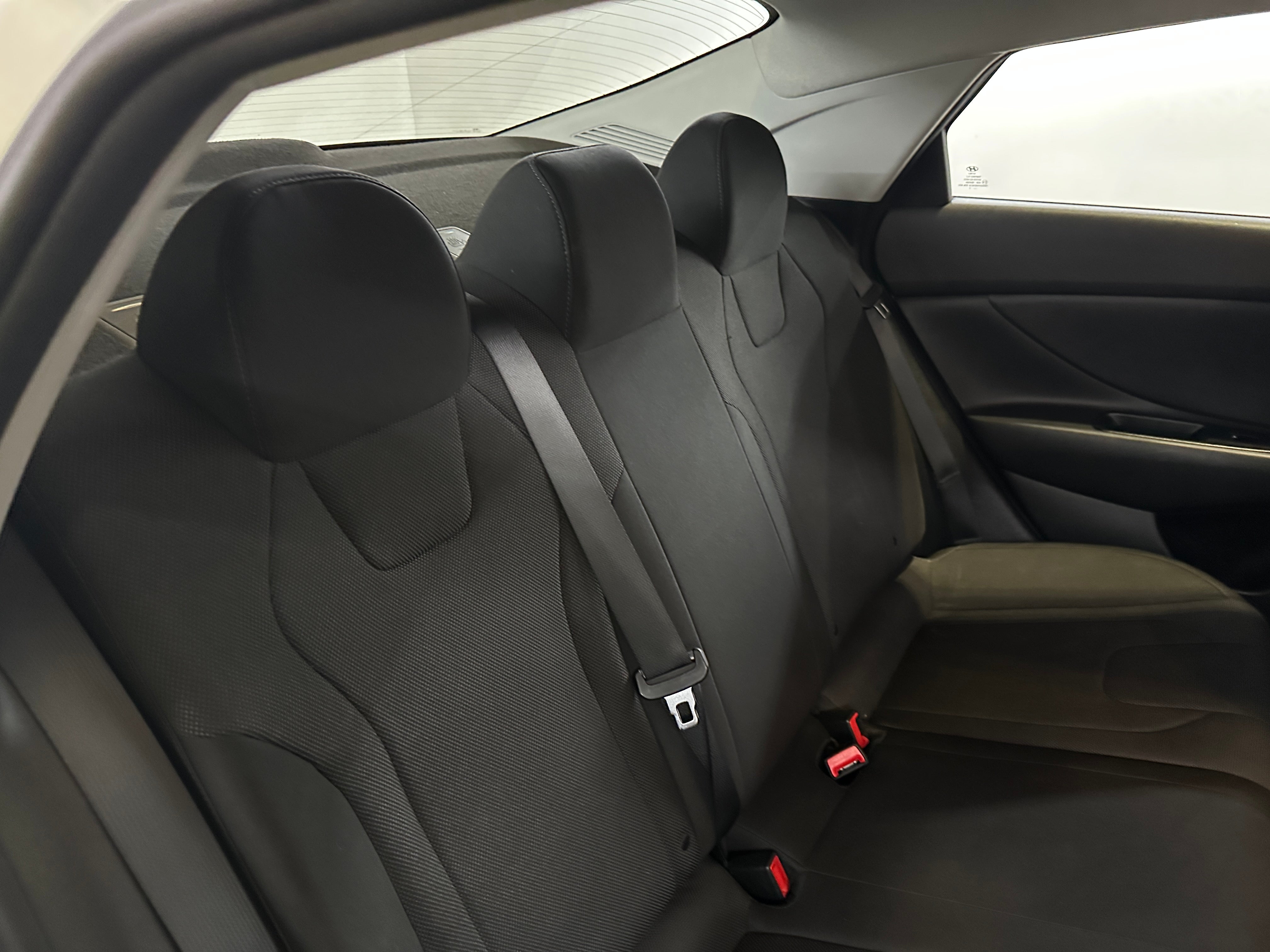 2021 Hyundai Elantra SE 6
