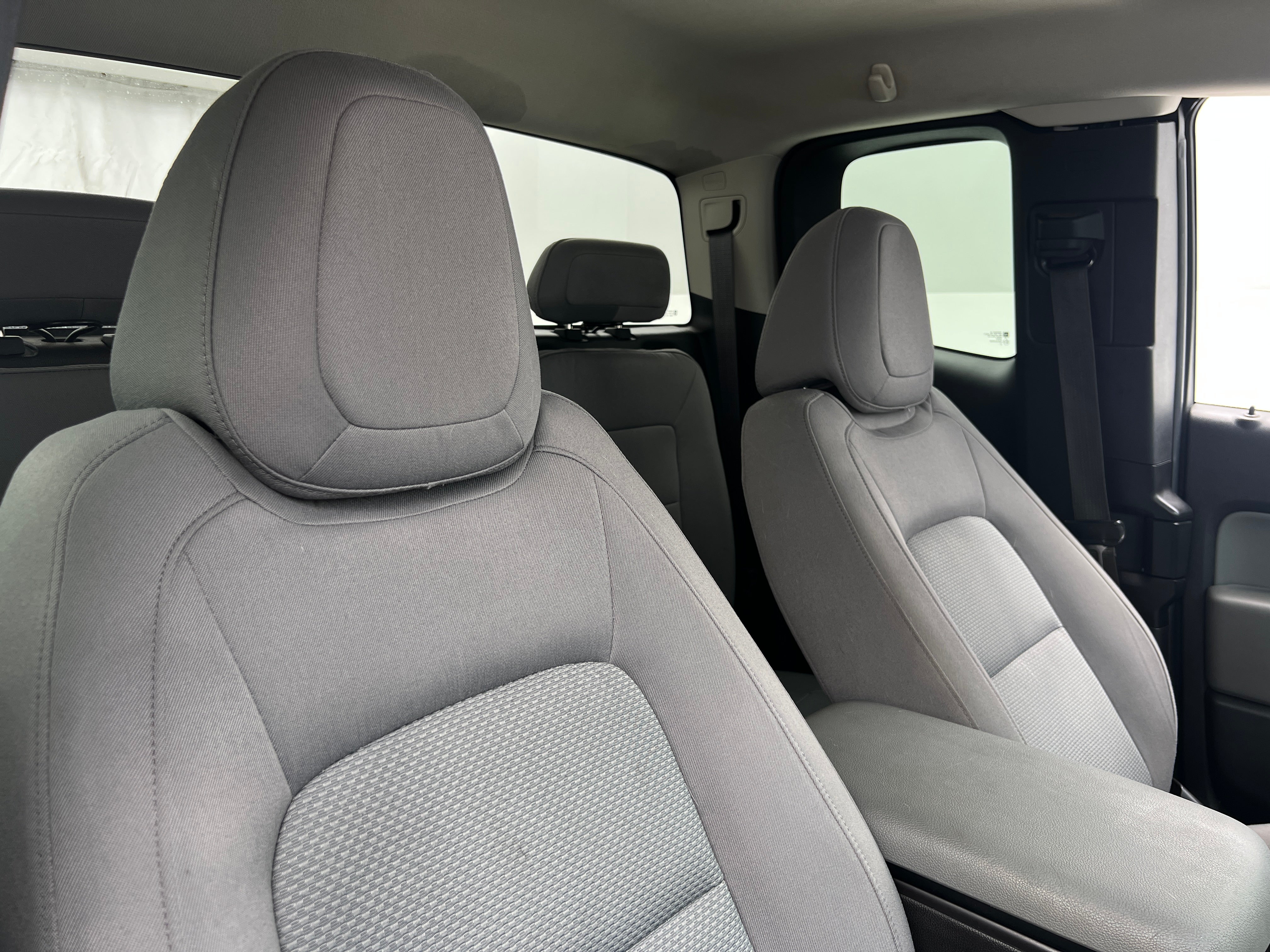 2016 Chevrolet Colorado Work Truck 2