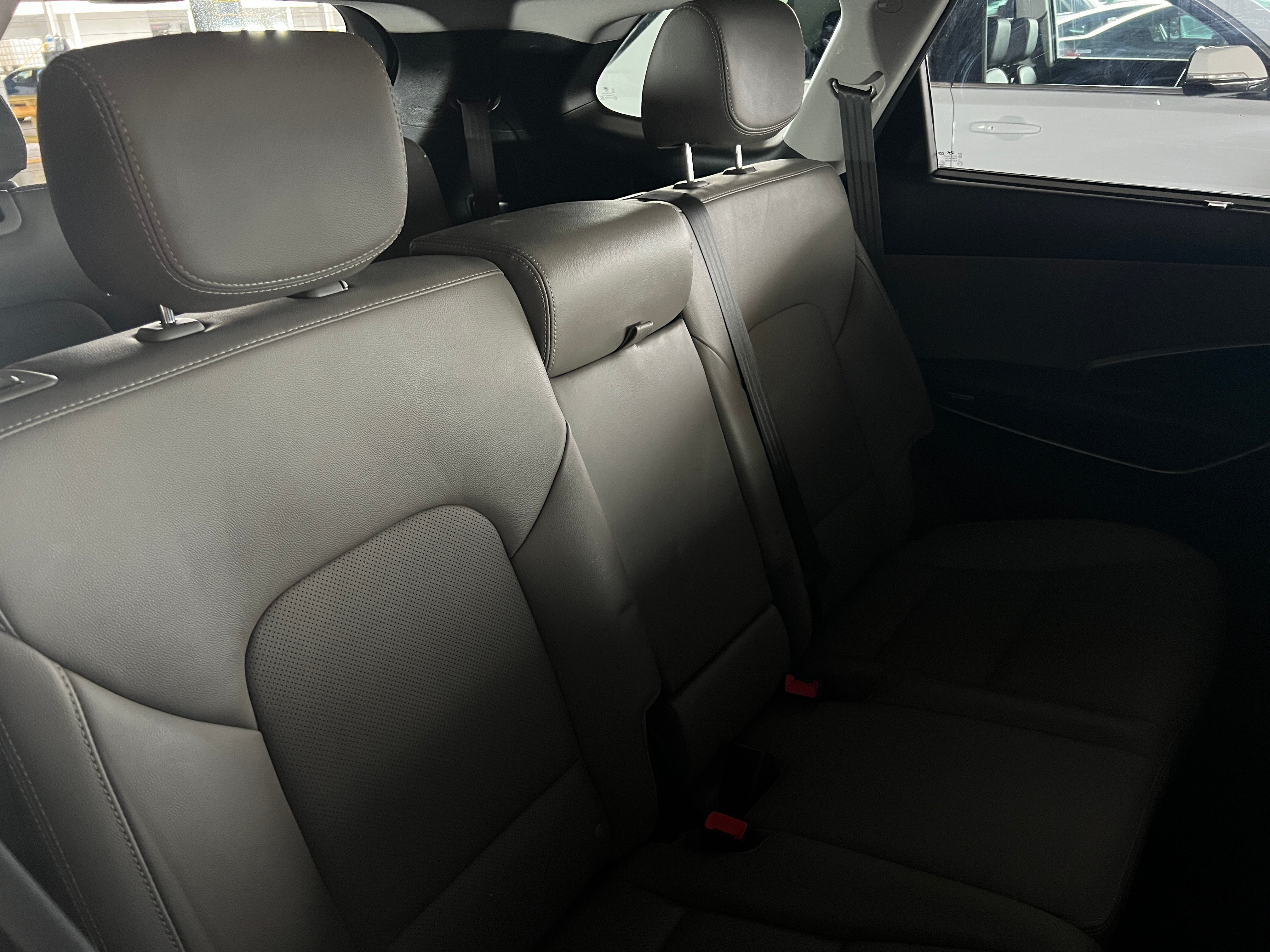 2018 Hyundai Santa Fe Ultimate 5
