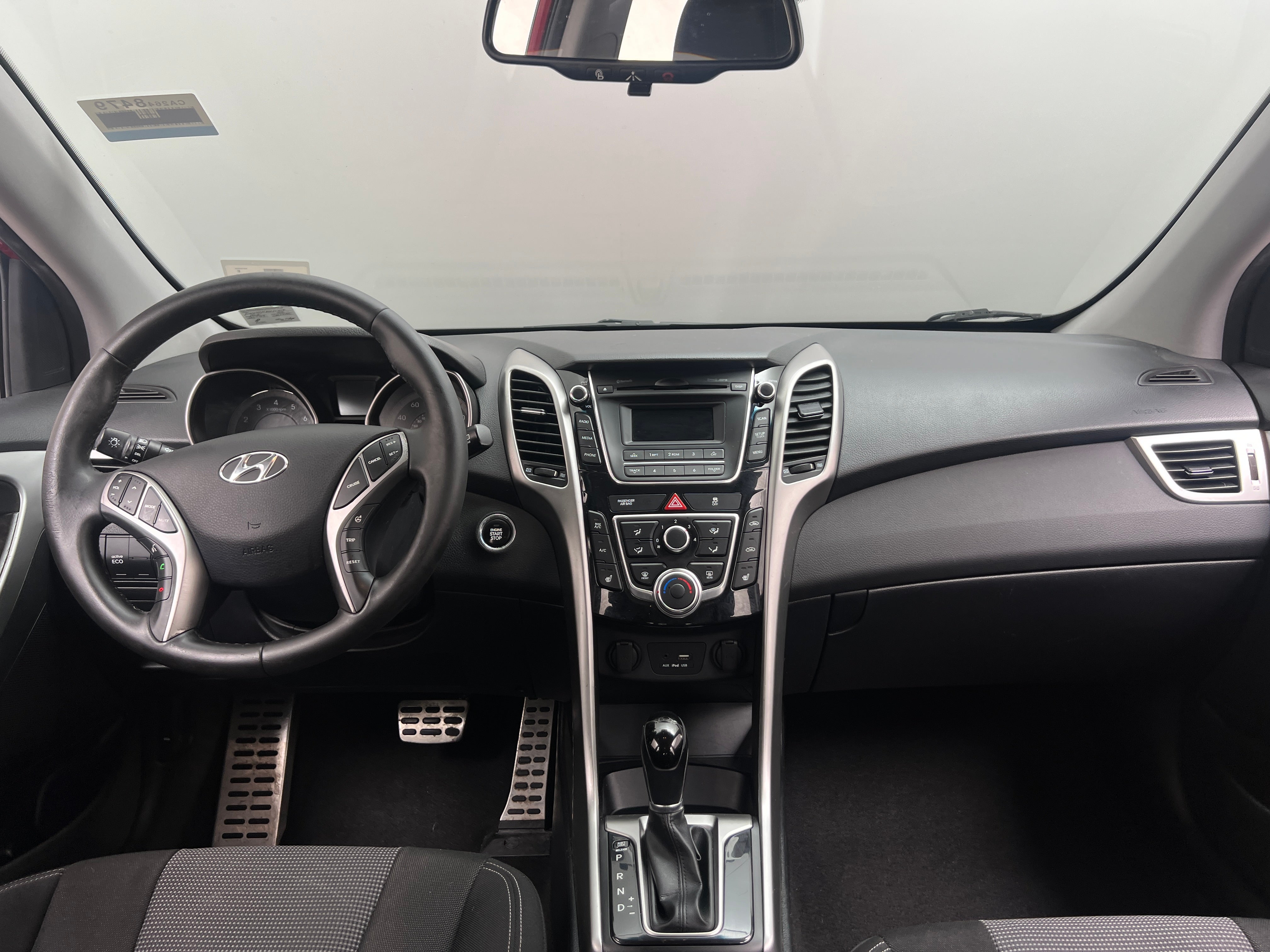 2016 Hyundai Elantra Base 3