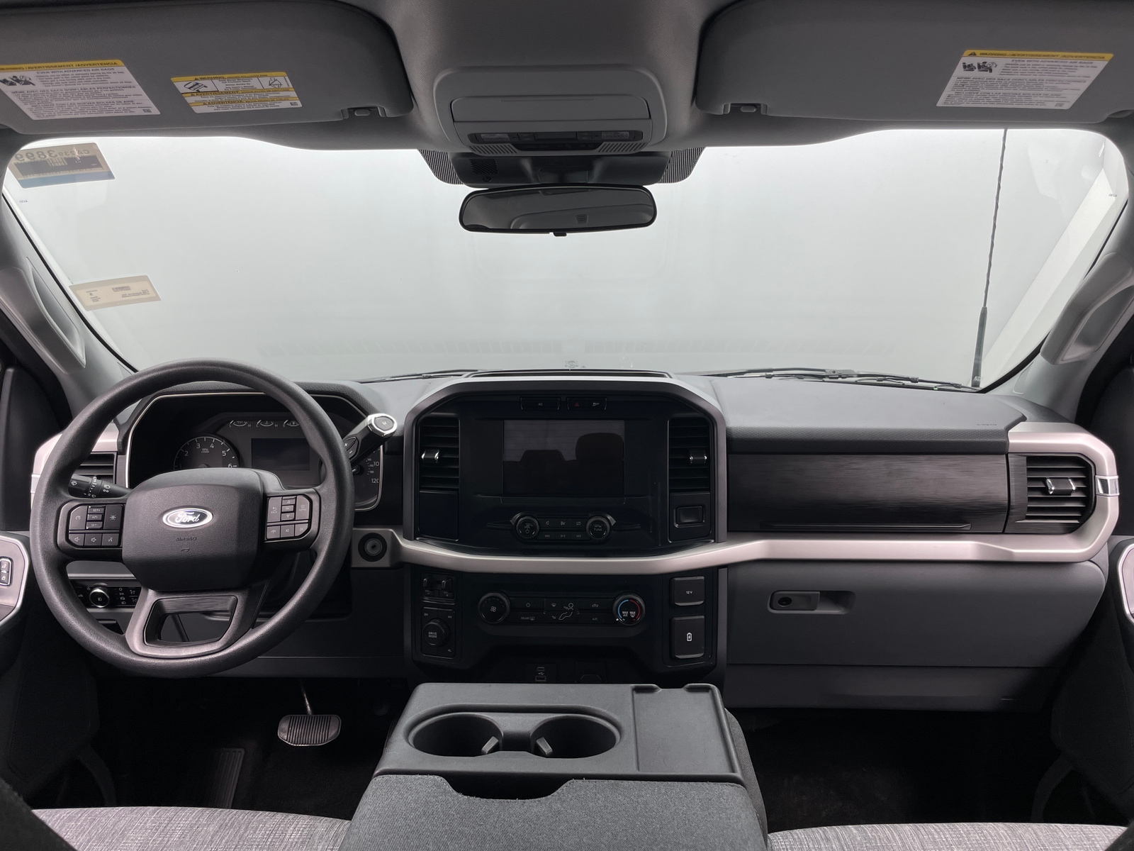 Thumbnail: 2023 Ford Econoline - 3