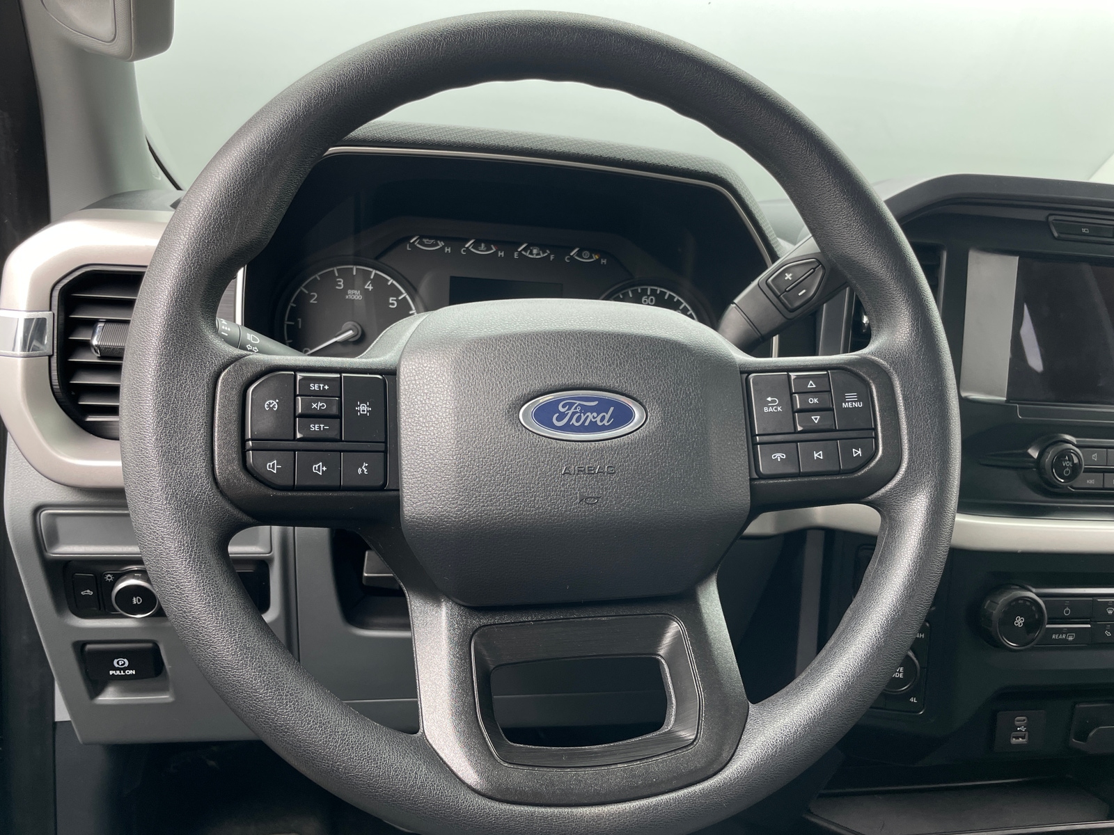 Thumbnail: 2023 Ford Econoline - 5