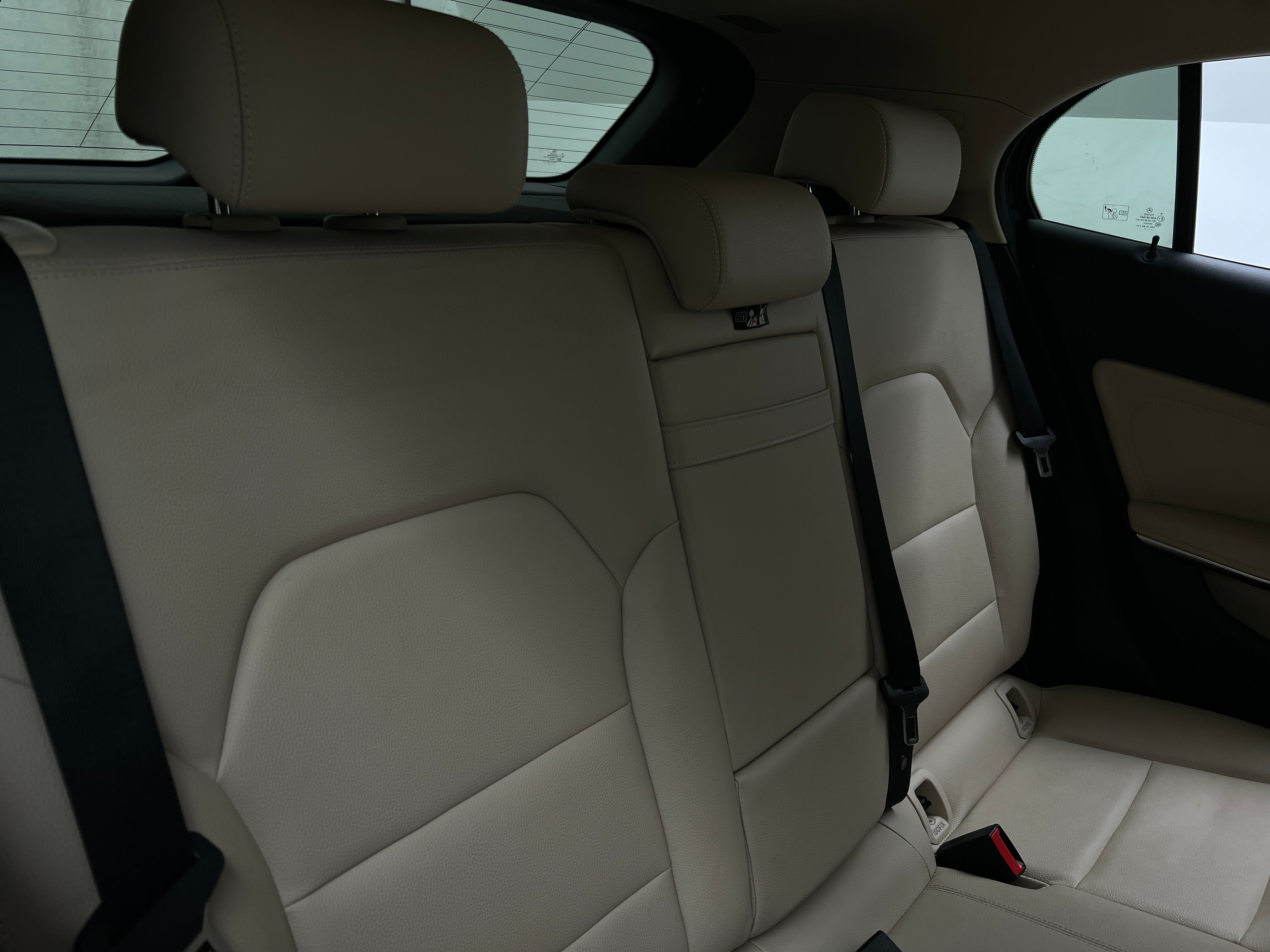2018 Mercedes-Benz GLA 250 4MATIC 5