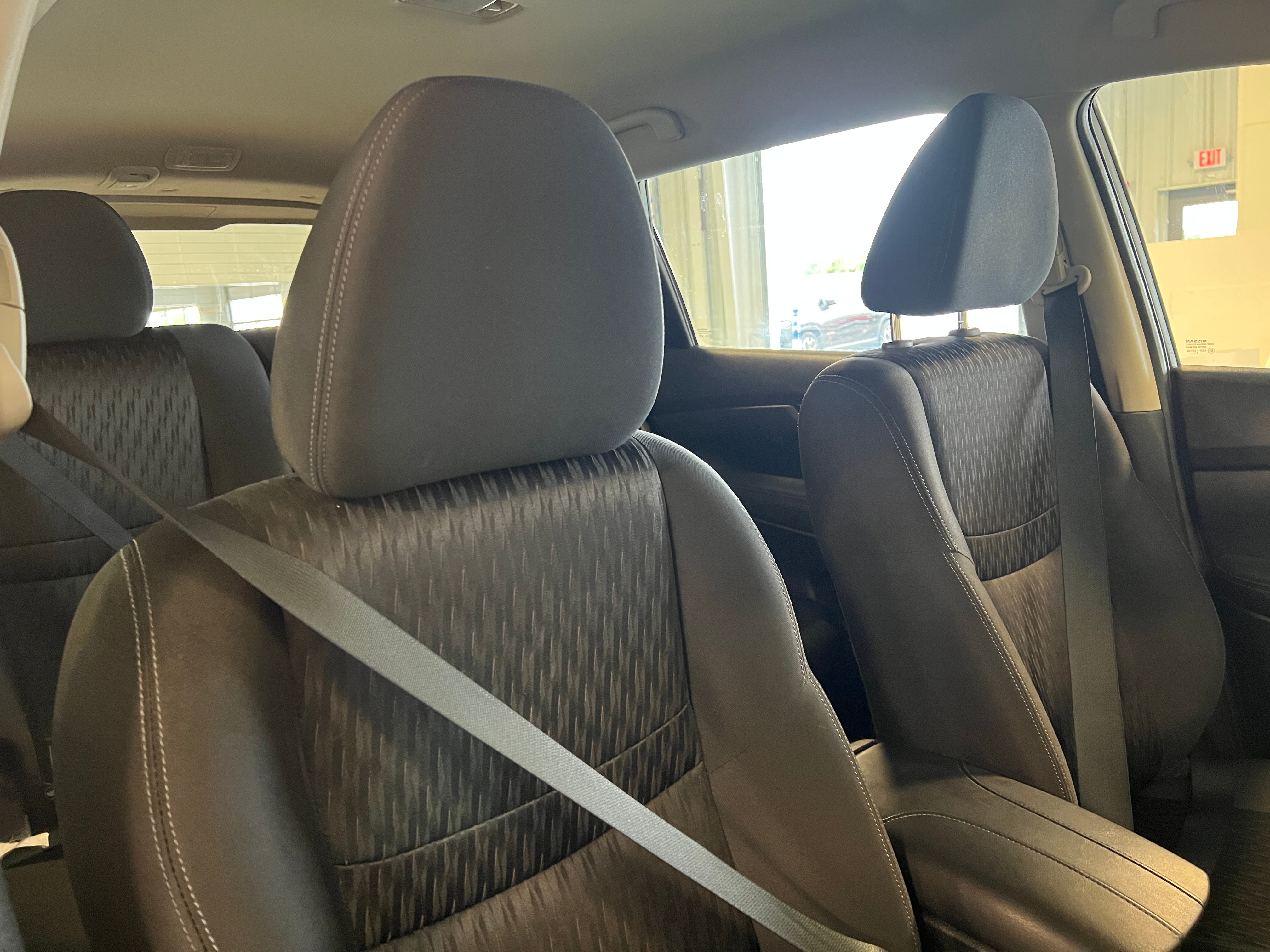 2018 Nissan Rogue S 2